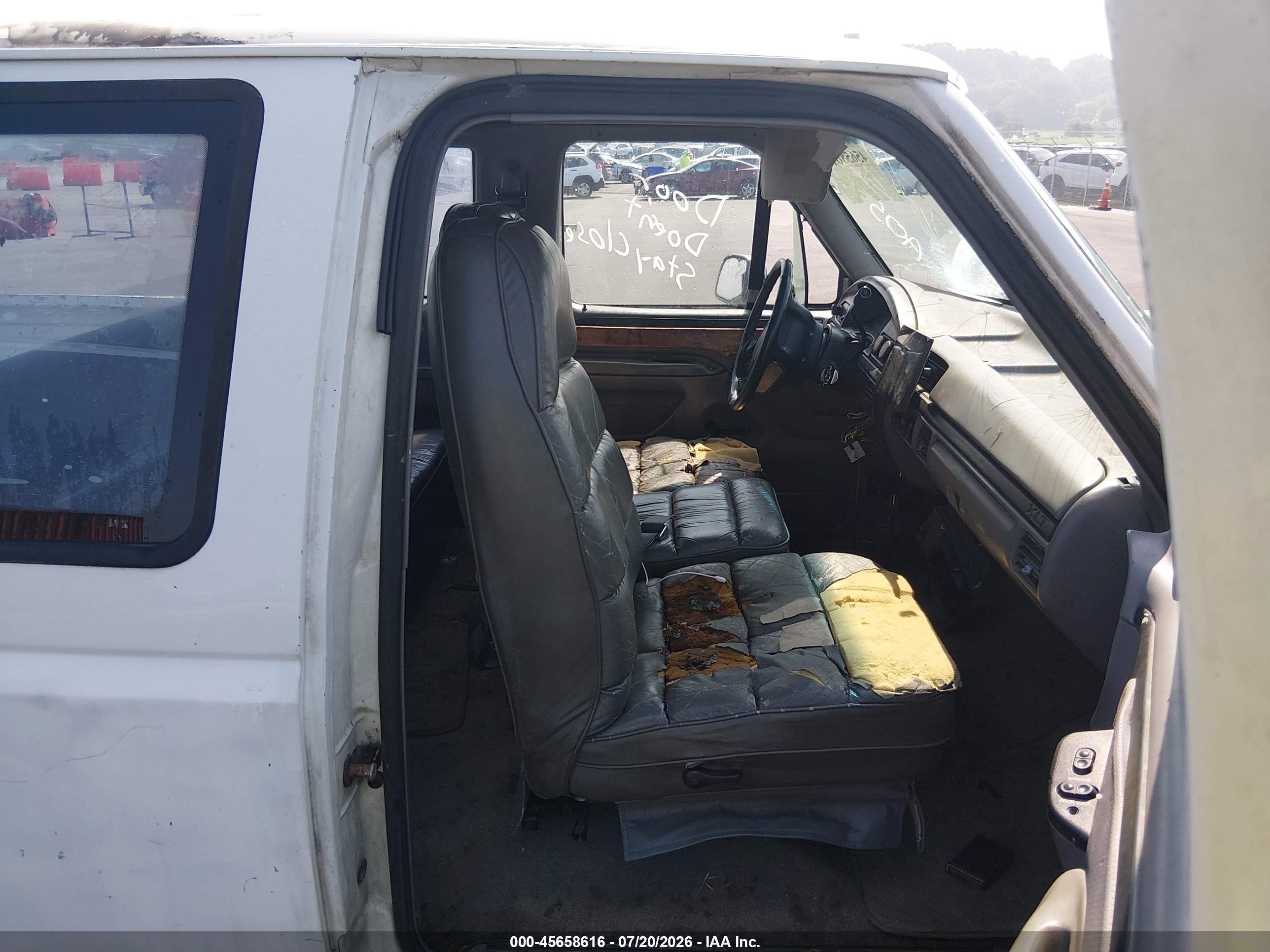 1996 Ford F150   White vin: 1FTEX15H4TKA05250