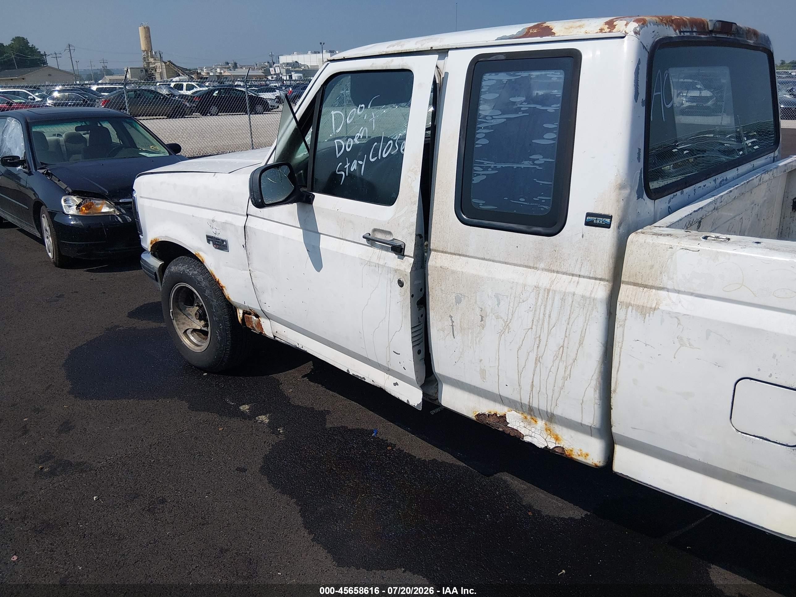 1996 Ford F150   White vin: 1FTEX15H4TKA05250