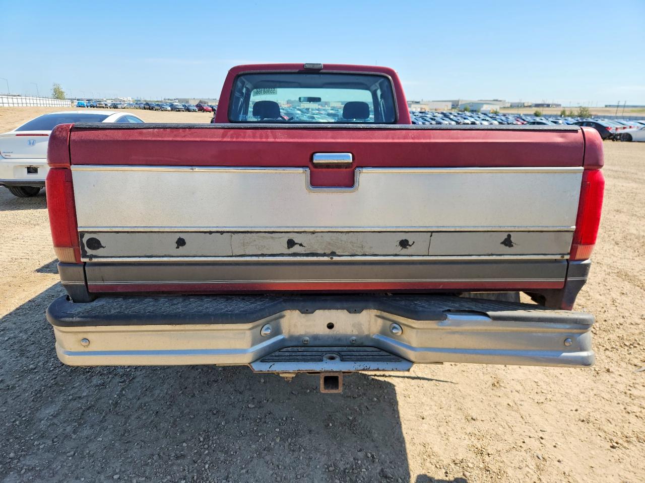 1993 Ford F150 Two Tone vin: 1FTEX15H9PKB16107