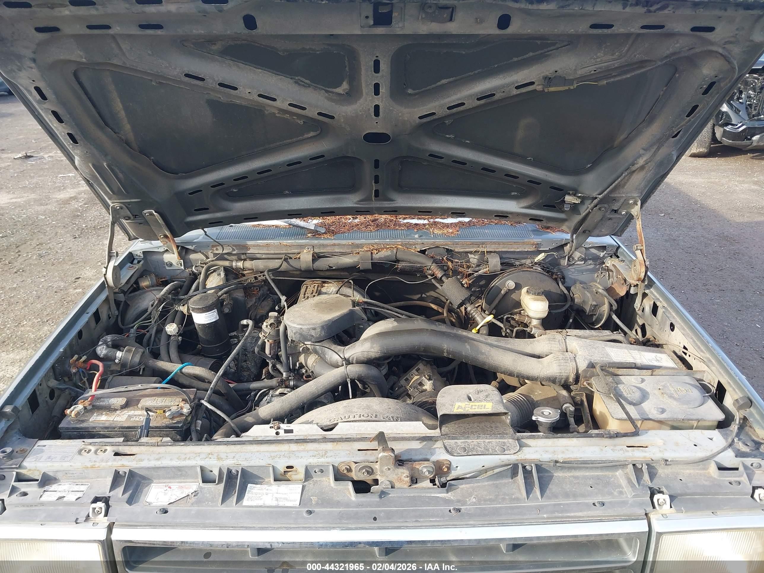 1989 Ford F150   Gray vin: 1FTEX15N0KKB24045