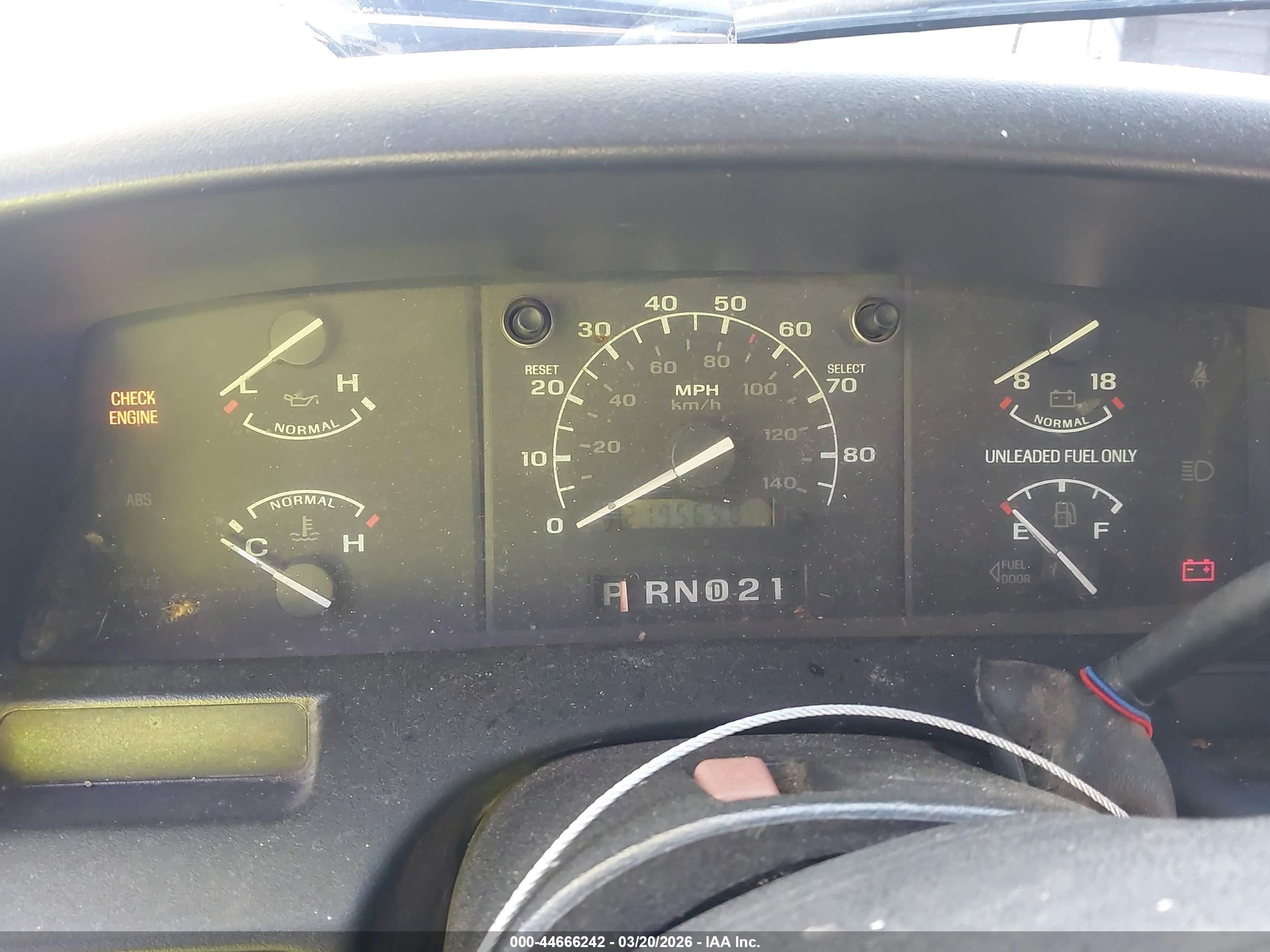 1994 Ford F150 Maroon vin: 1FTEX15N0RKA06538