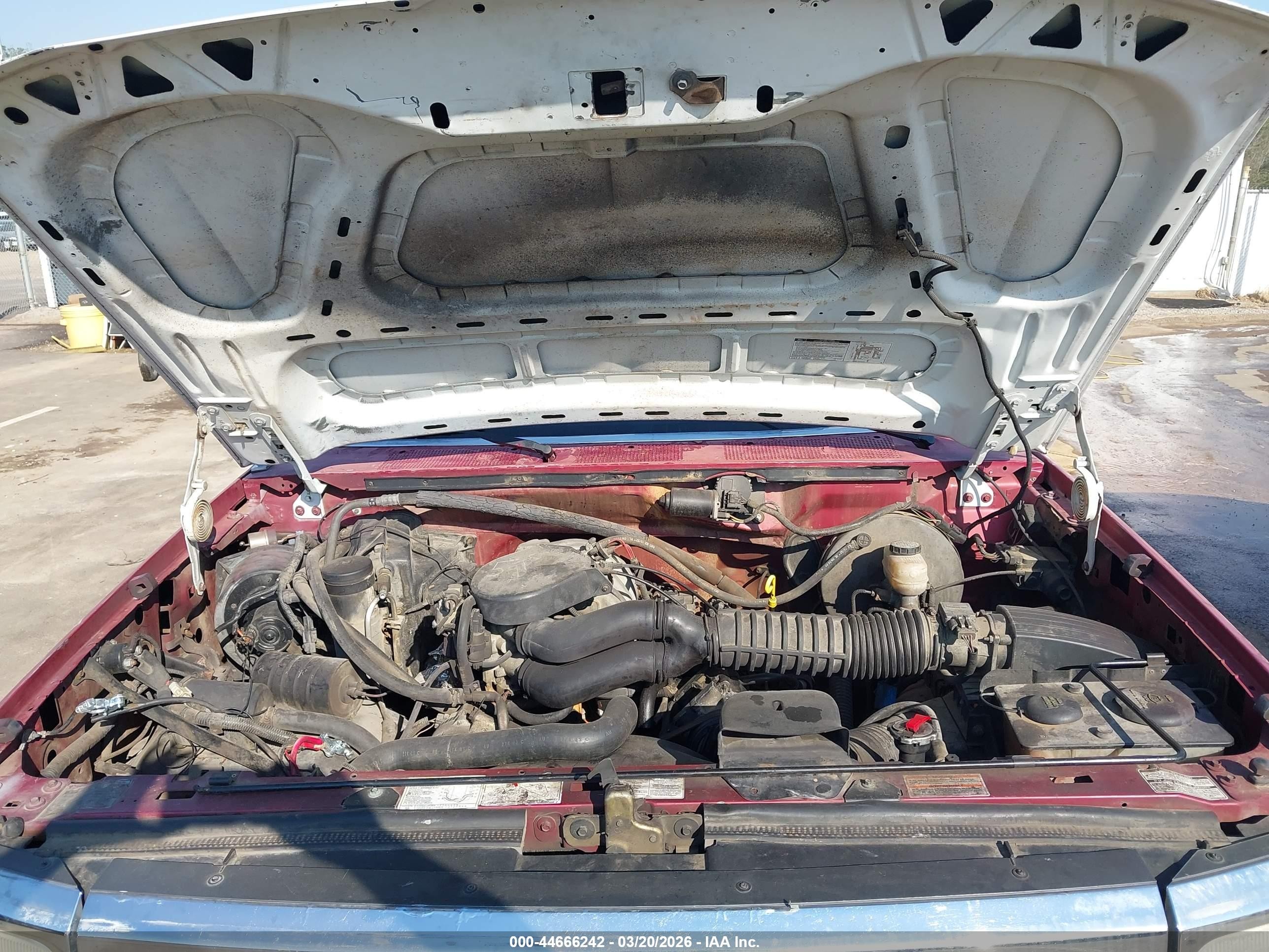 1994 Ford F150 Maroon vin: 1FTEX15N0RKA06538