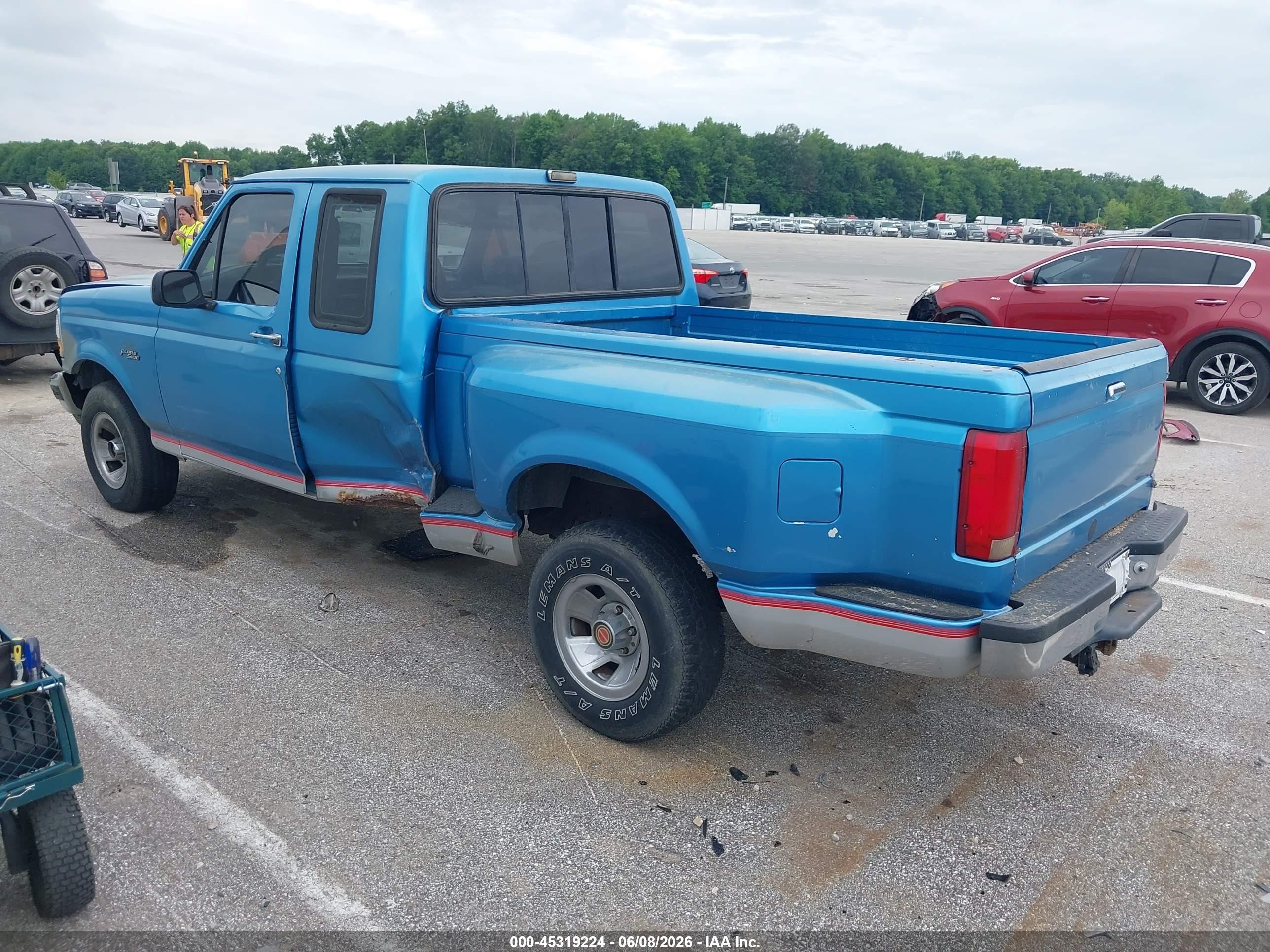 1992 Ford F150   Light Blue vin: 1FTEX15N2NKA81154