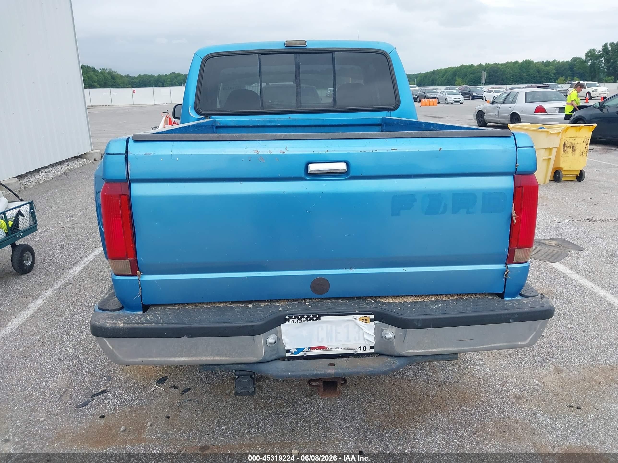 1992 Ford F150   Light Blue vin: 1FTEX15N2NKA81154