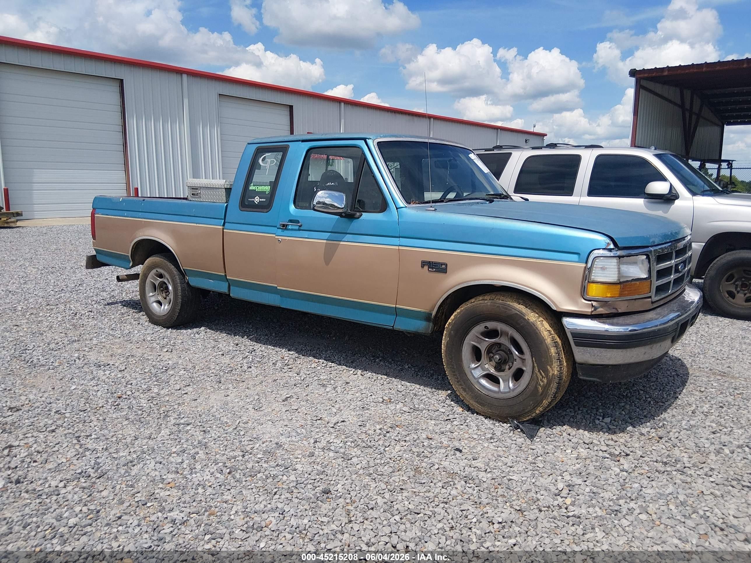 1994 Ford F150   Blue vin: 1FTEX15N4RKA41213