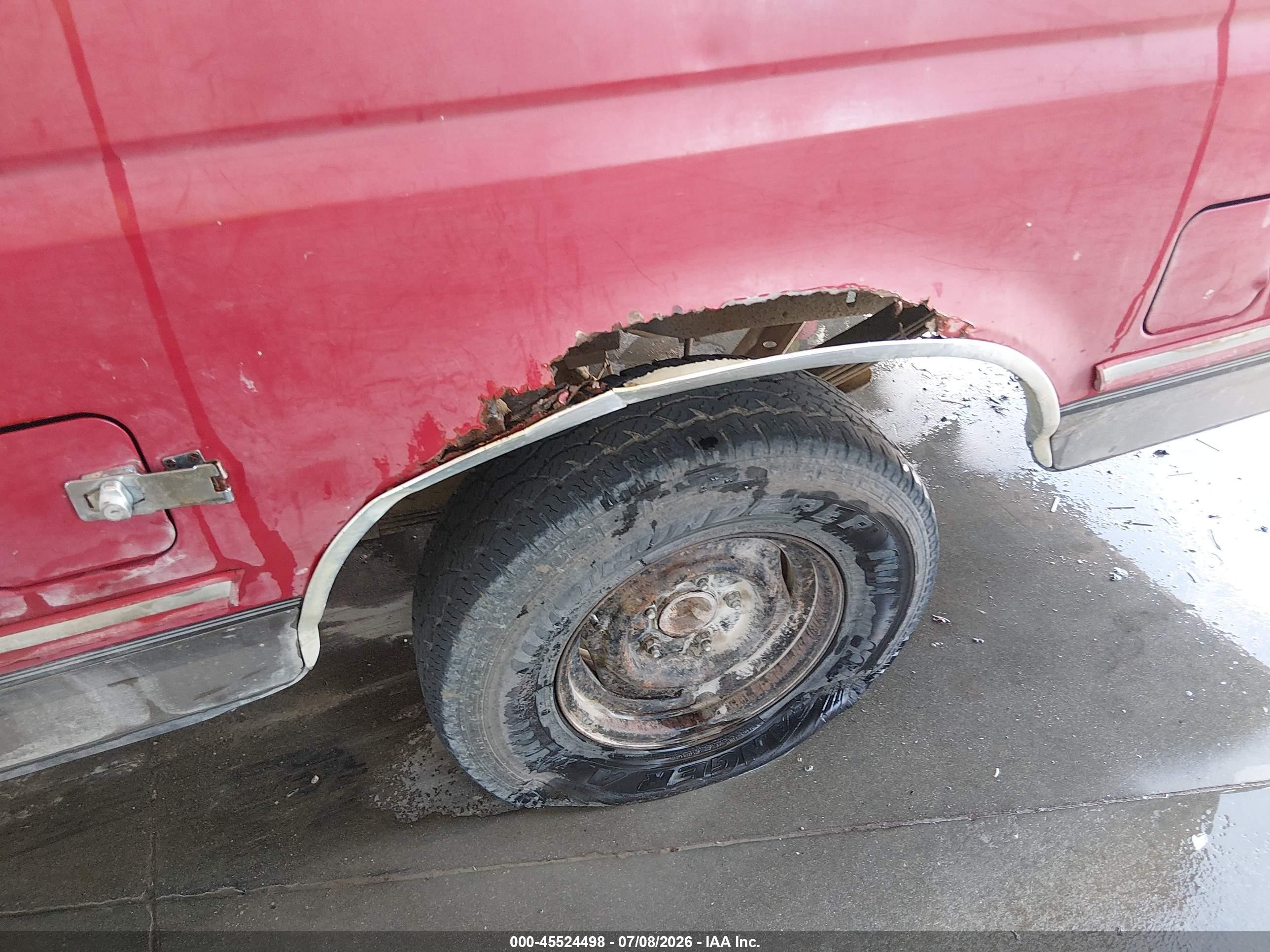 1993 Ford F150   Red vin: 1FTEX15N5PKA38317