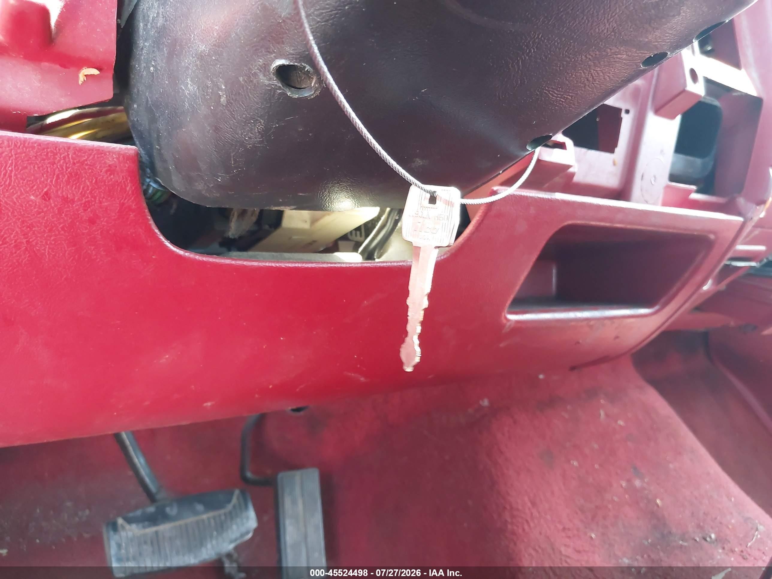 1993 Ford F150   Red vin: 1FTEX15N5PKA38317