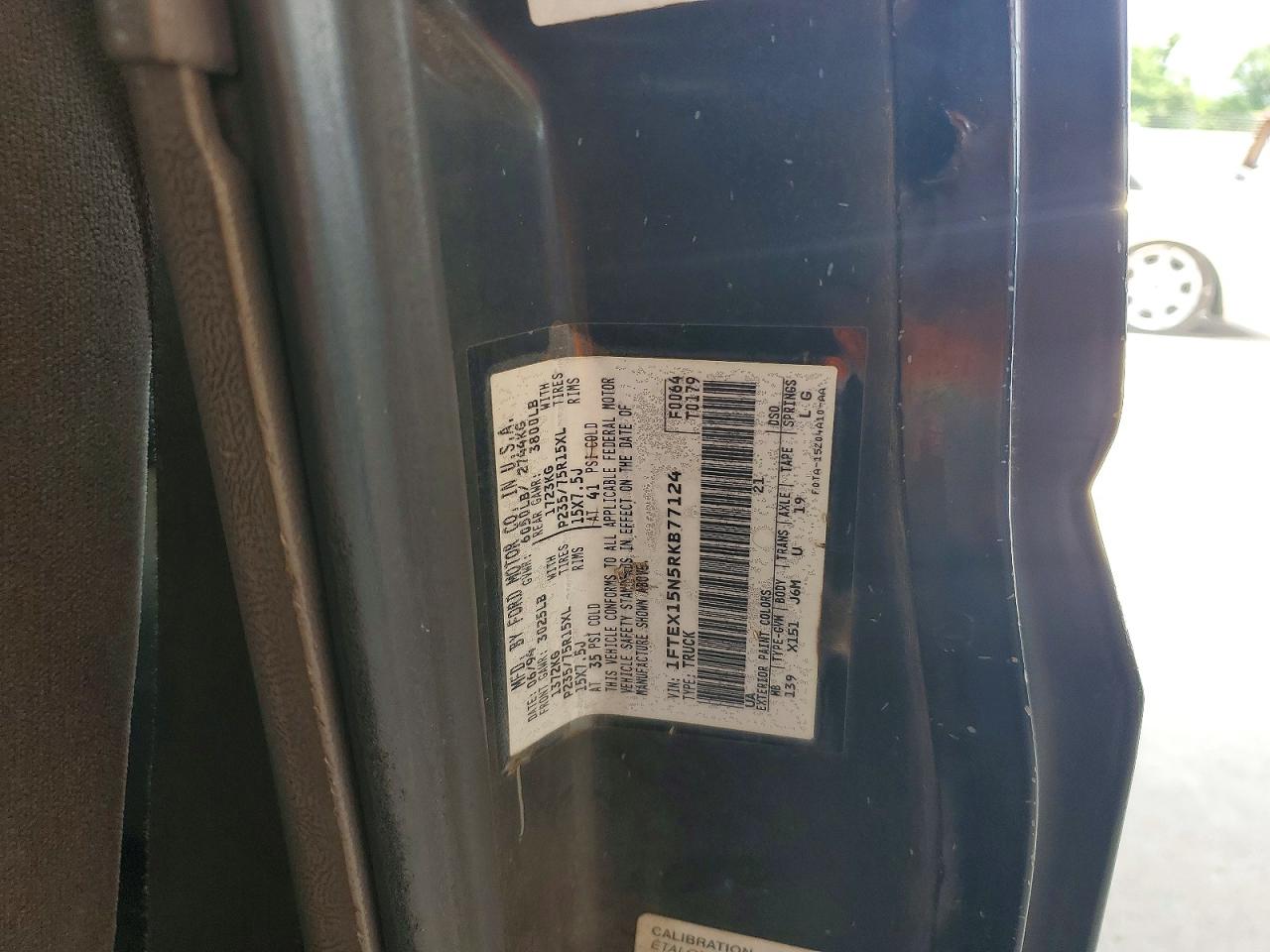 1994 Ford F150 Black vin: 1FTEX15N5RKB77124