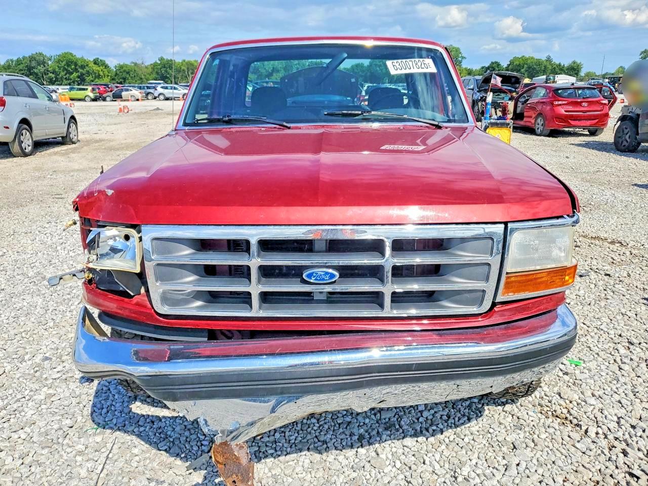 1993 Ford F150 Burgundy vin: 1FTEX15N6PKA15242