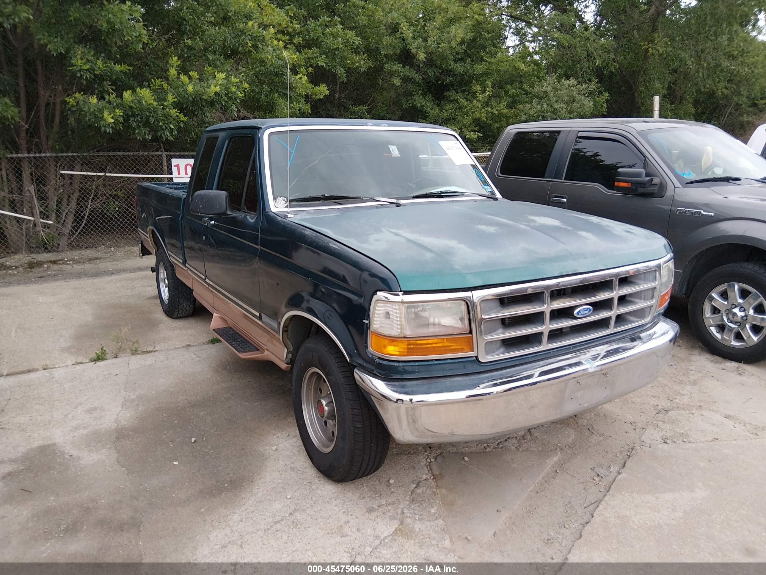 1994 Ford F150   Green vin: 1FTEX15N6RKB47131