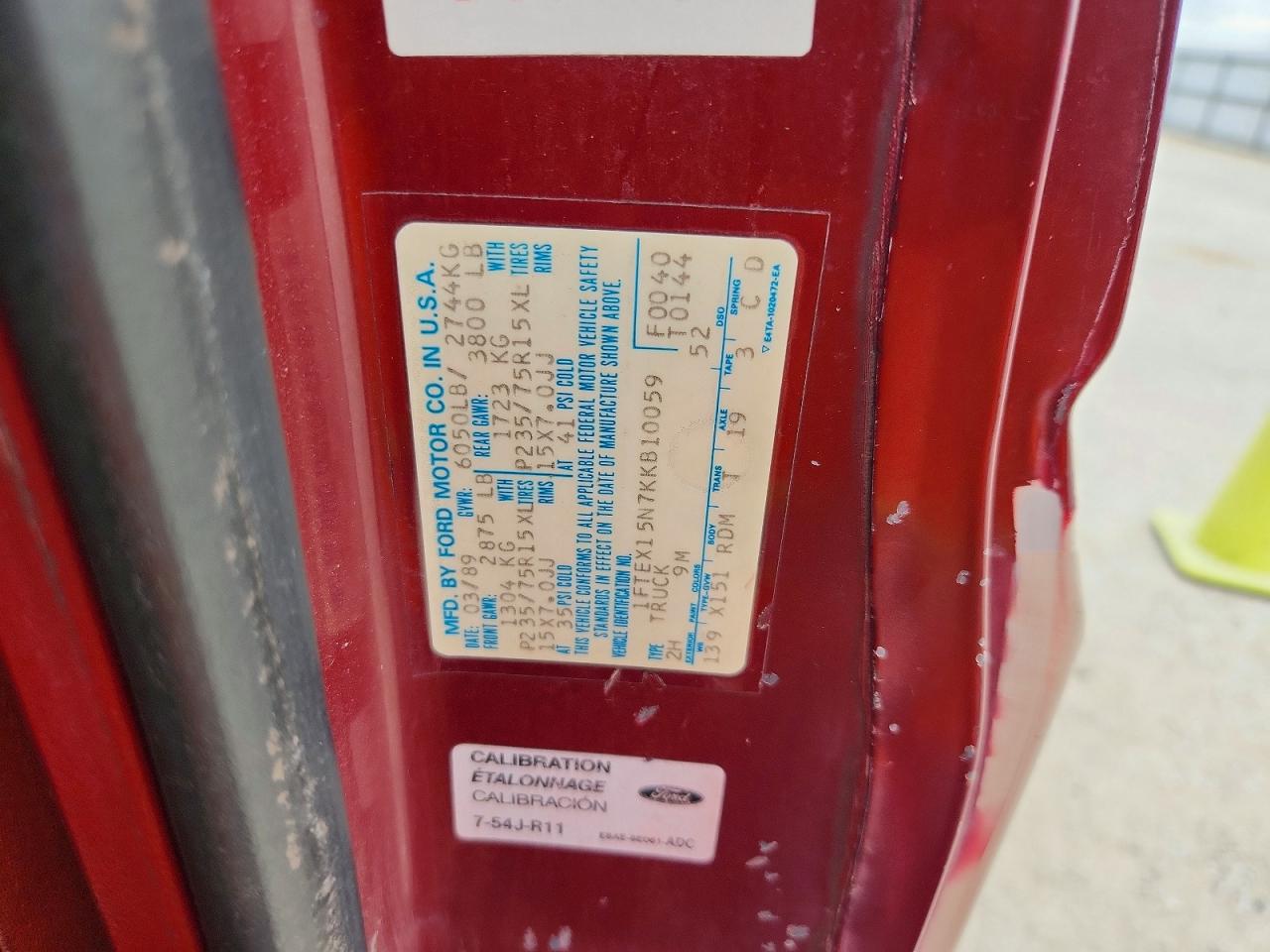 1989 Ford F150 Burgundy vin: 1FTEX15N7KKB10059