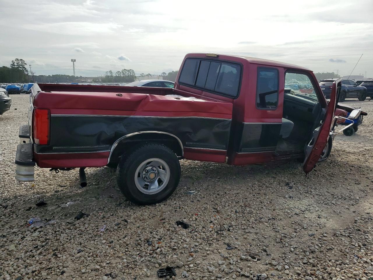 1994 Ford F150 Burgundy vin: 1FTEX15N8RKB93124