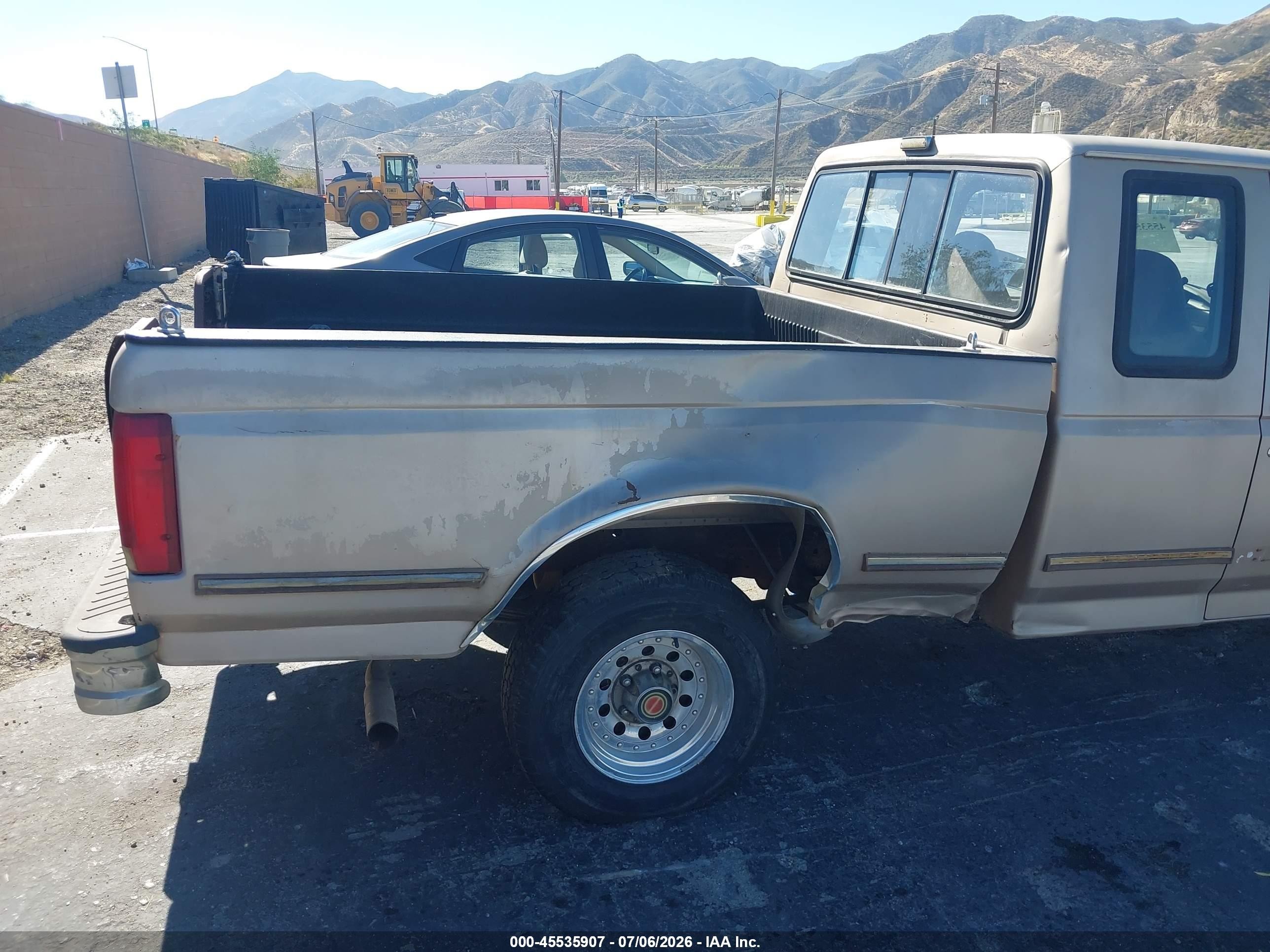 1993 Ford F150   Brown vin: 1FTEX15N9PKB06165