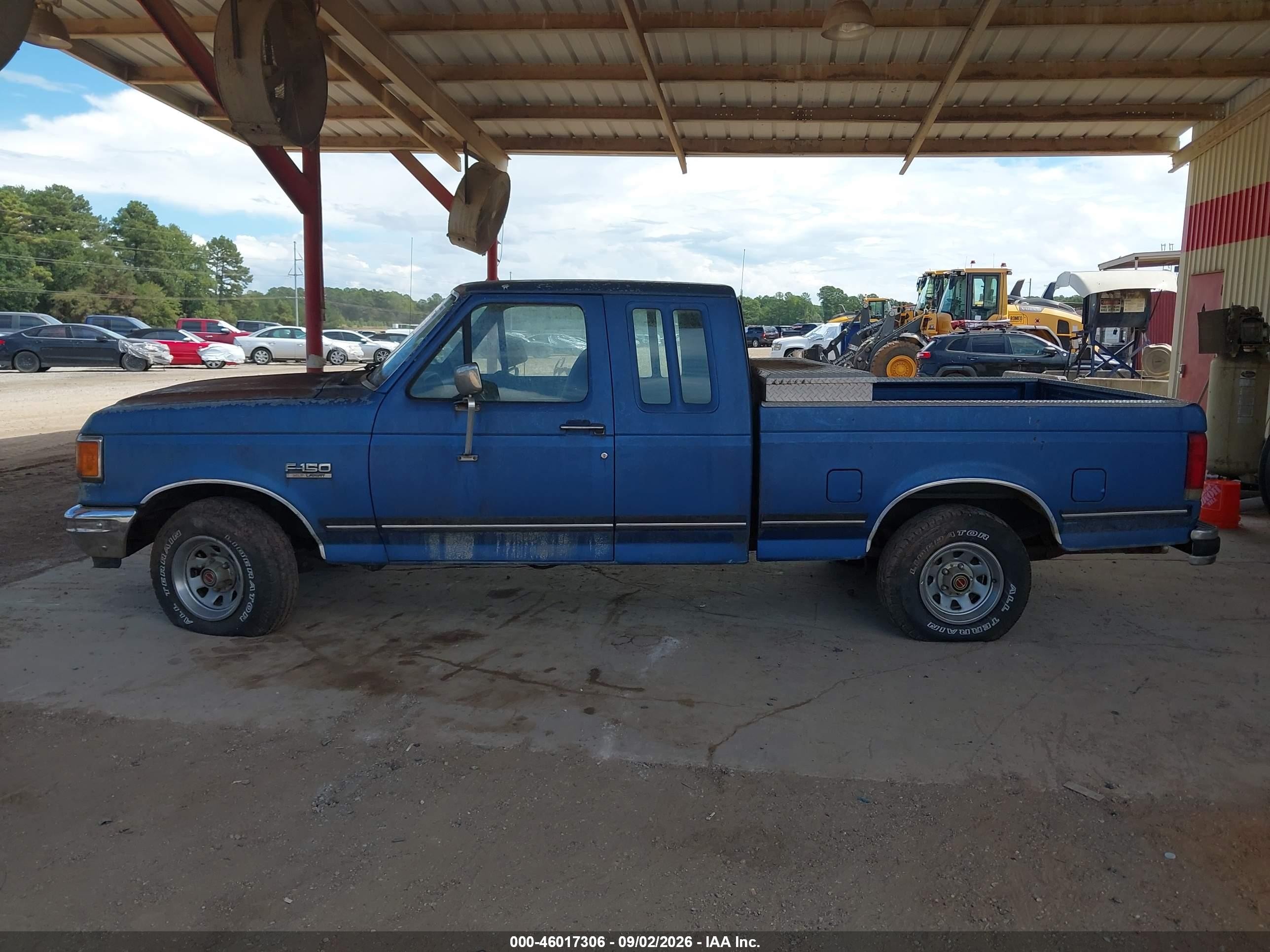 1990 Ford F150   Blue vin: 1FTEX15NXLKB57703