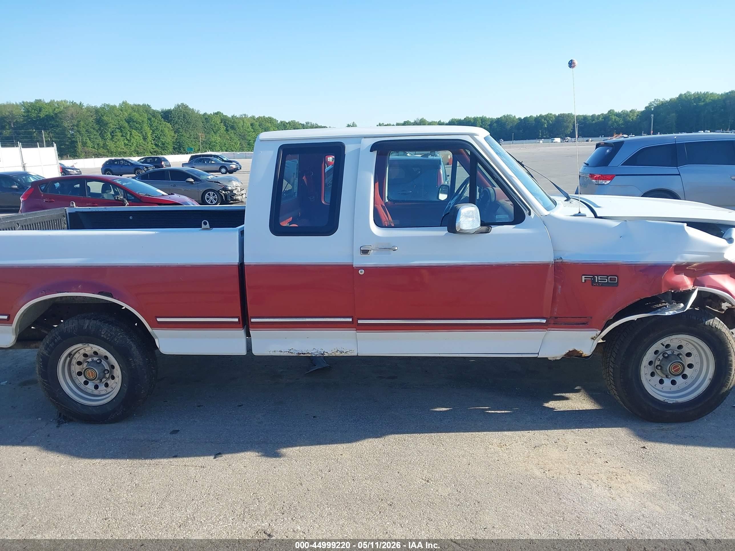 1992 Ford F150   White vin: 1FTEX15NXNKB24154
