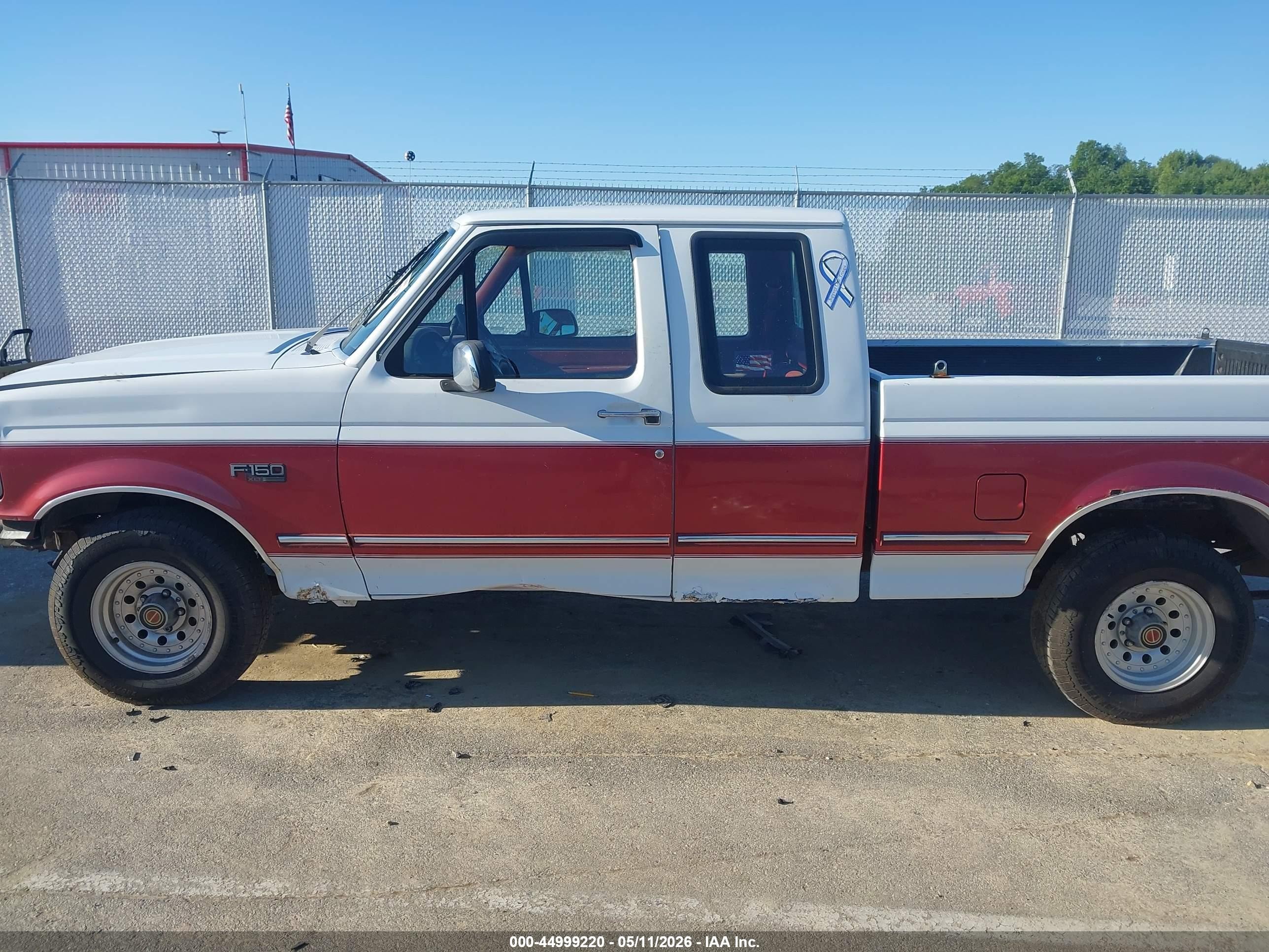 1992 Ford F150   White vin: 1FTEX15NXNKB24154