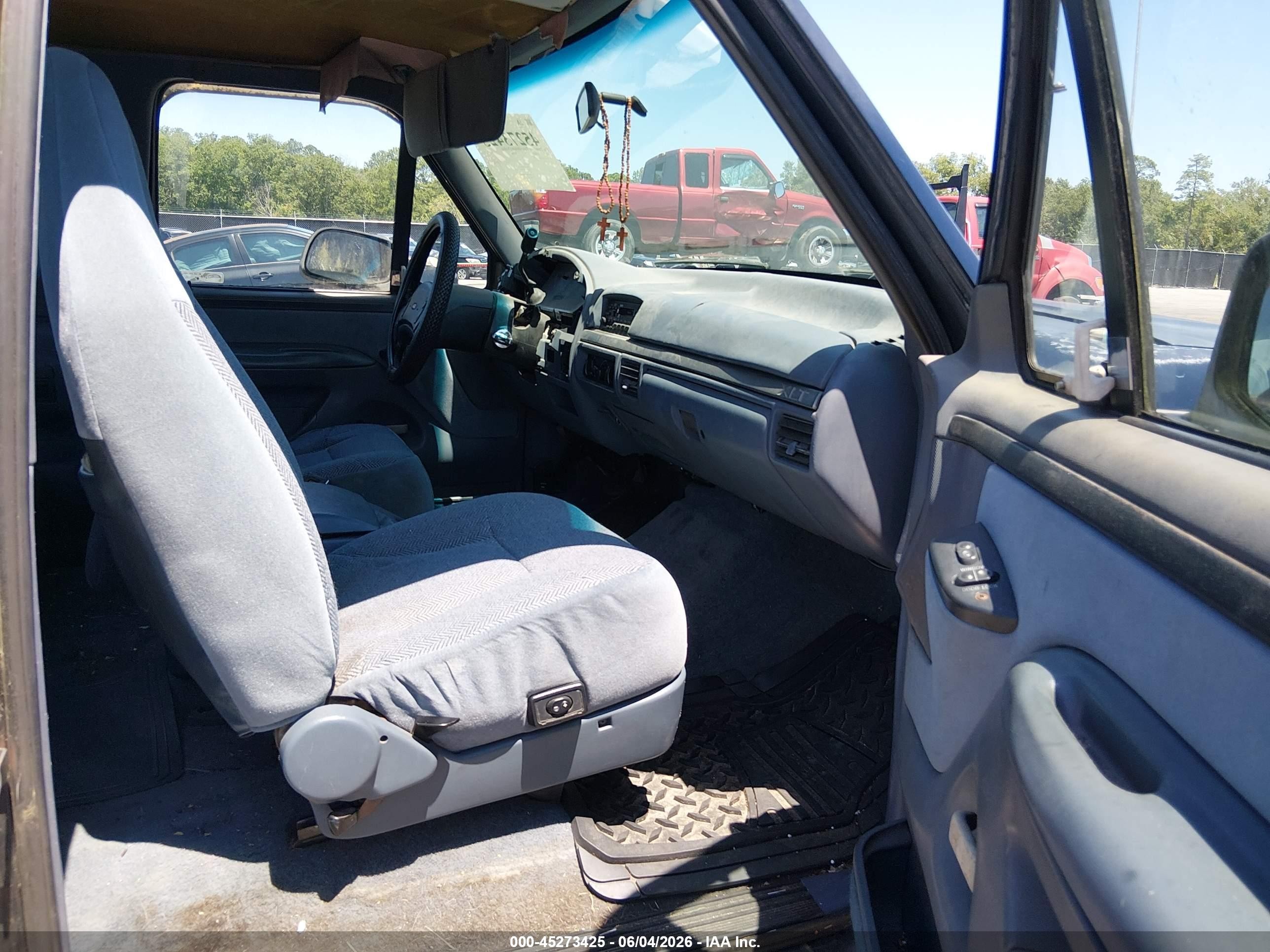 1993 Ford F150   Blue vin: 1FTEX15NXPKA47899