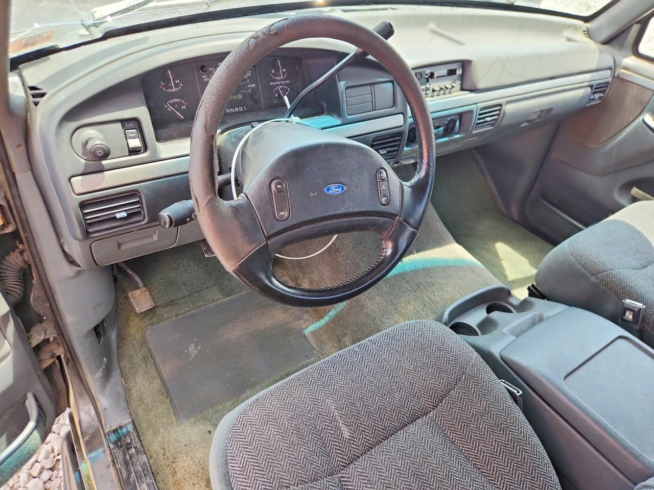 1993 Ford F150 Gray vin: 1FTEX15NXPKB03937