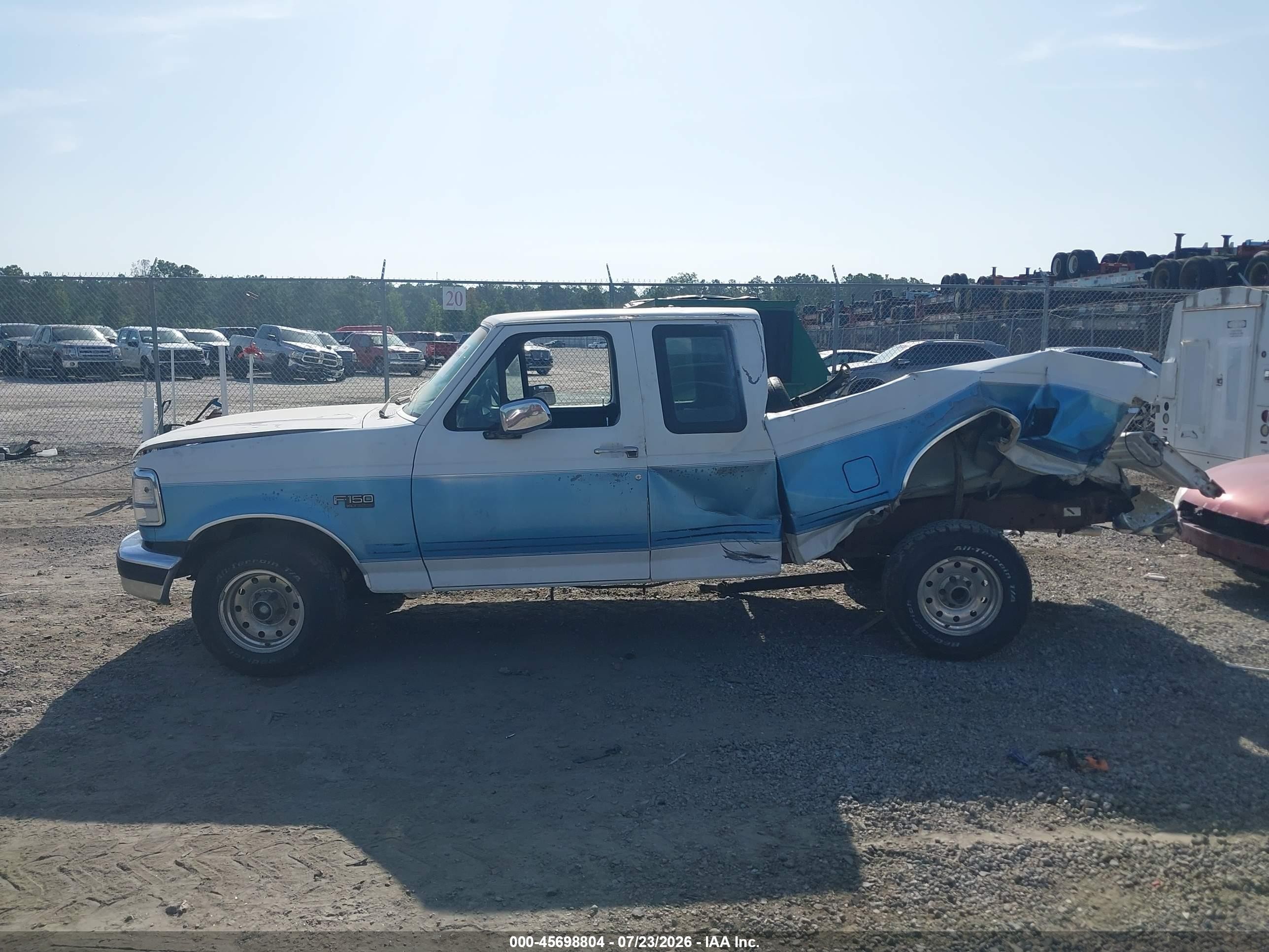 1993 Ford F150   Белый vin: 1FTEX15Y7PKA02235
