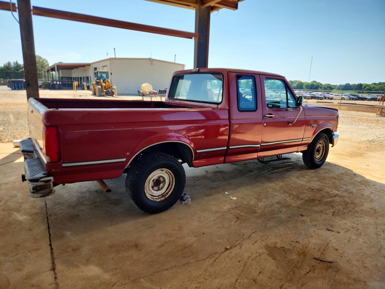 1993 Ford F150 Red vin: 1FTEX15Y7PKB10435