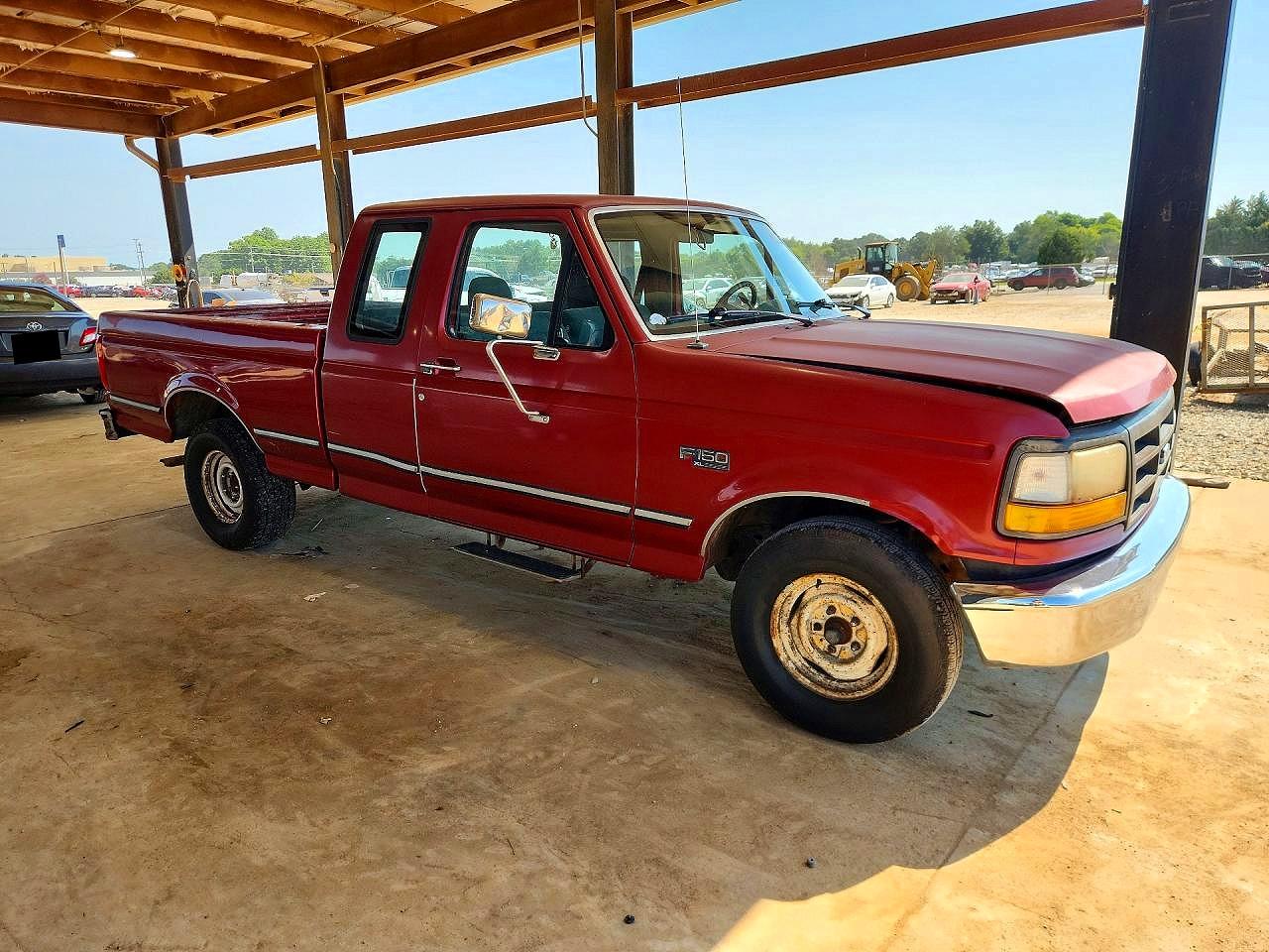 1993 Ford F150 Red vin: 1FTEX15Y7PKB10435