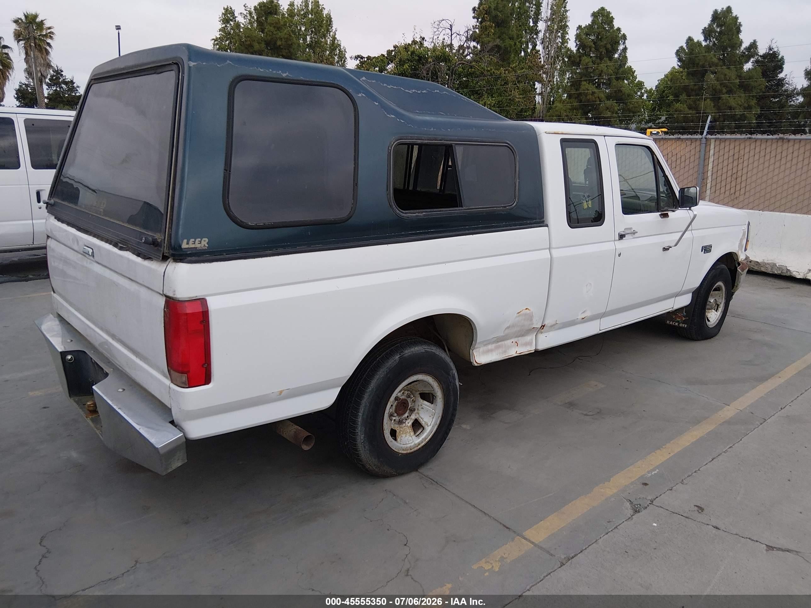 1994 Ford F150   White vin: 1FTEX15Y8RKB70825