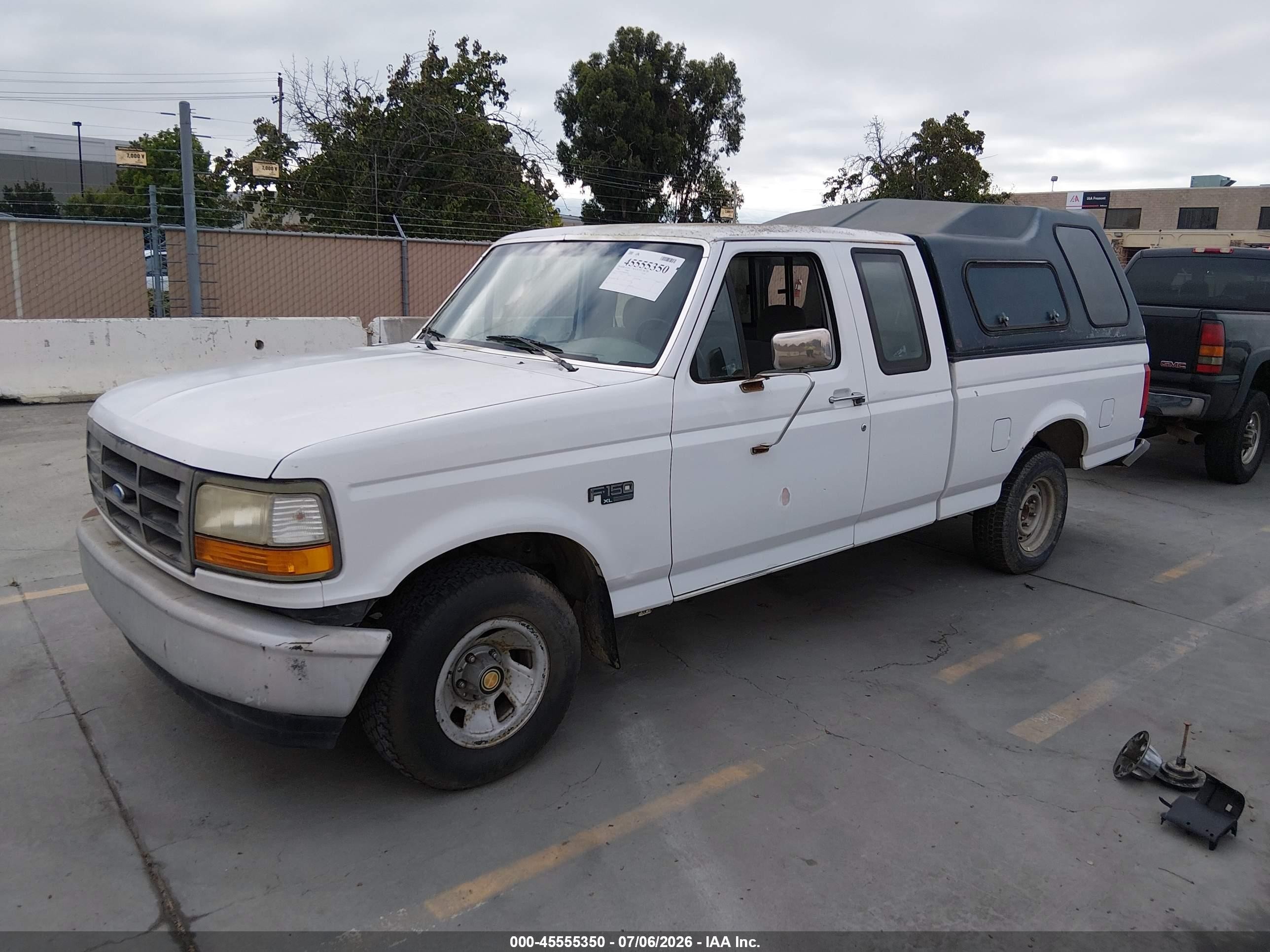 1994 Ford F150   White vin: 1FTEX15Y8RKB70825