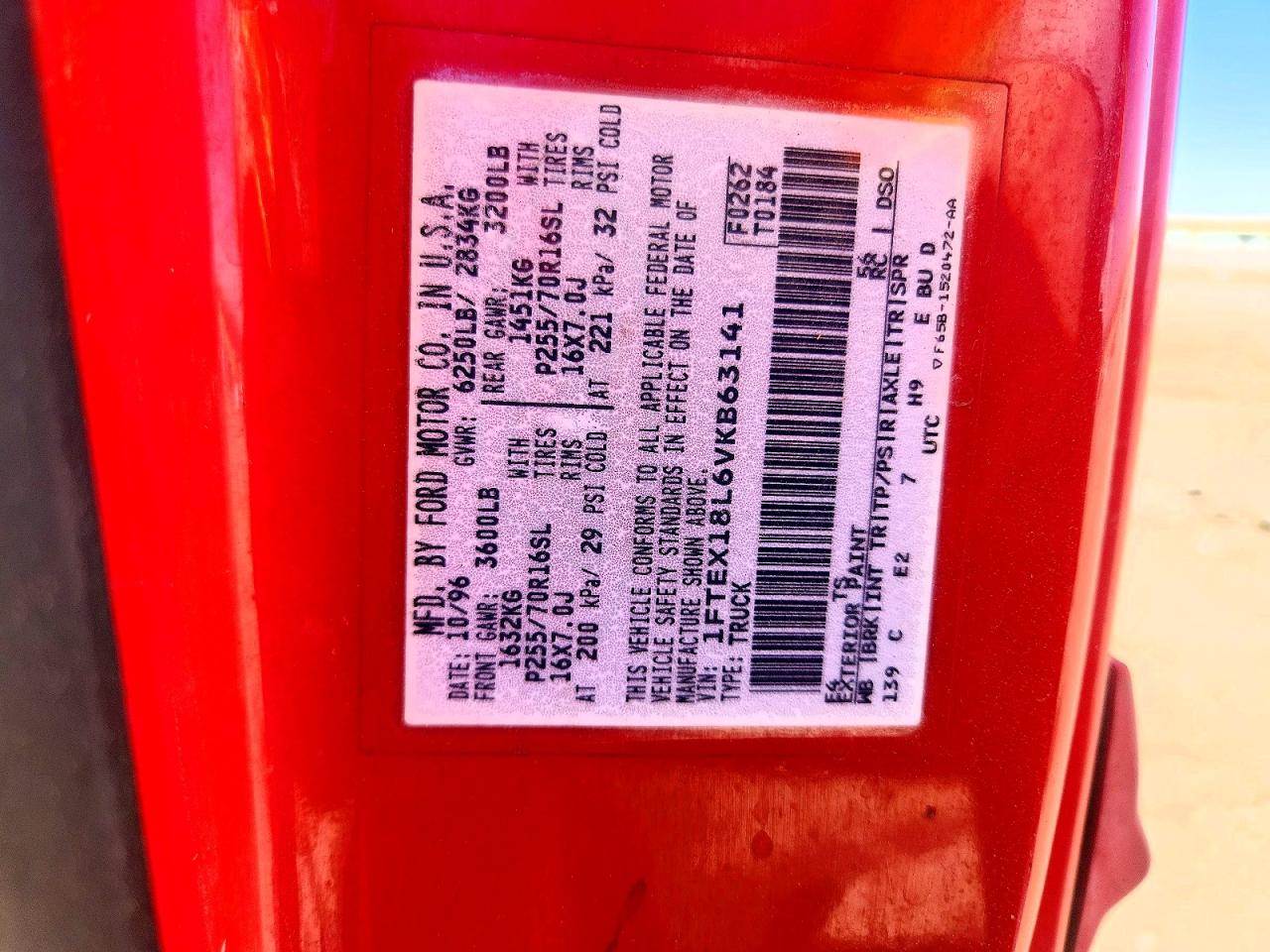 1997 Ford F150 Red vin: 1FTEX18L6VKB63141
