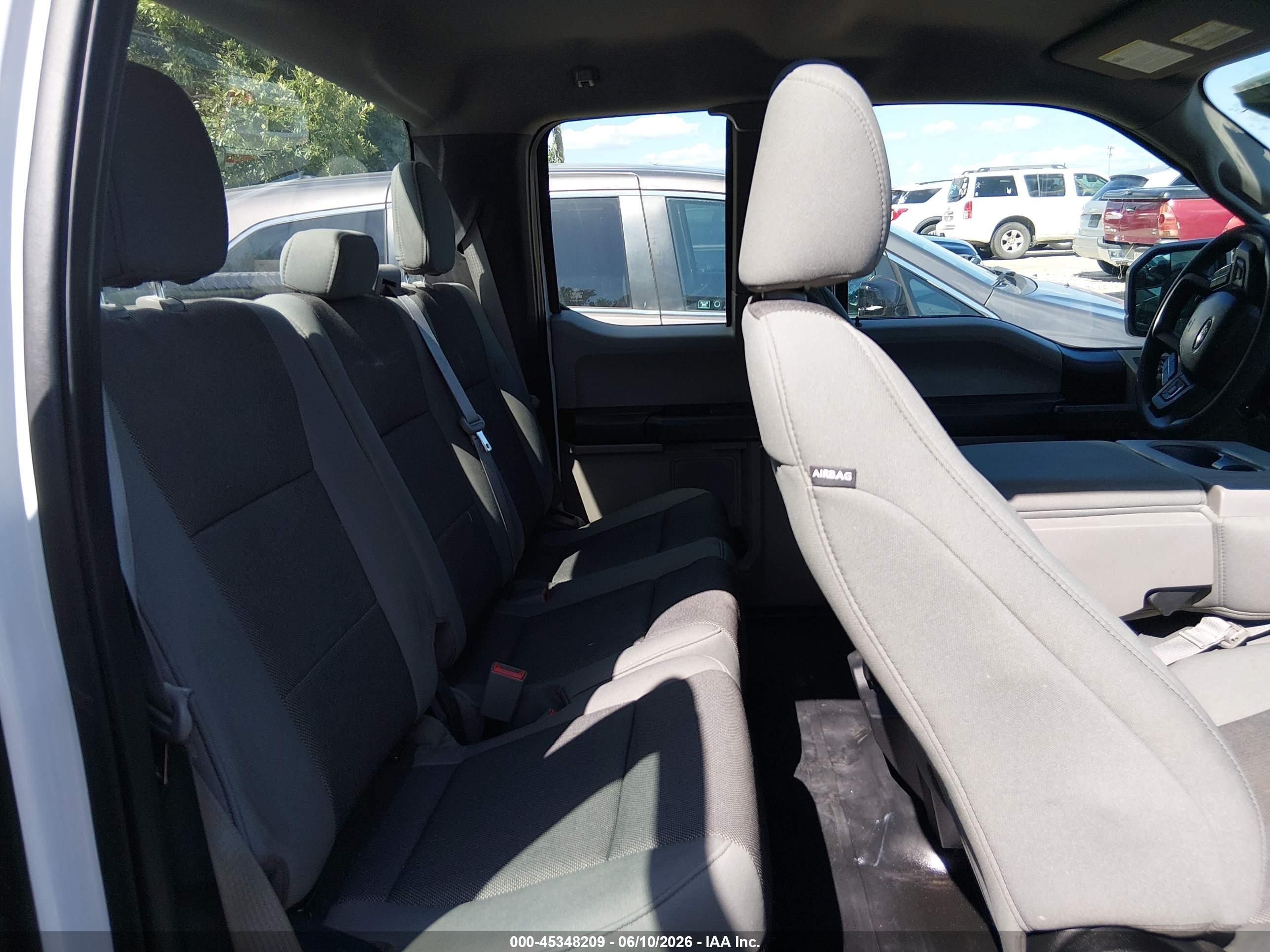 2018 Ford F-150 Xl White vin: 1FTEX1C53JFA33202