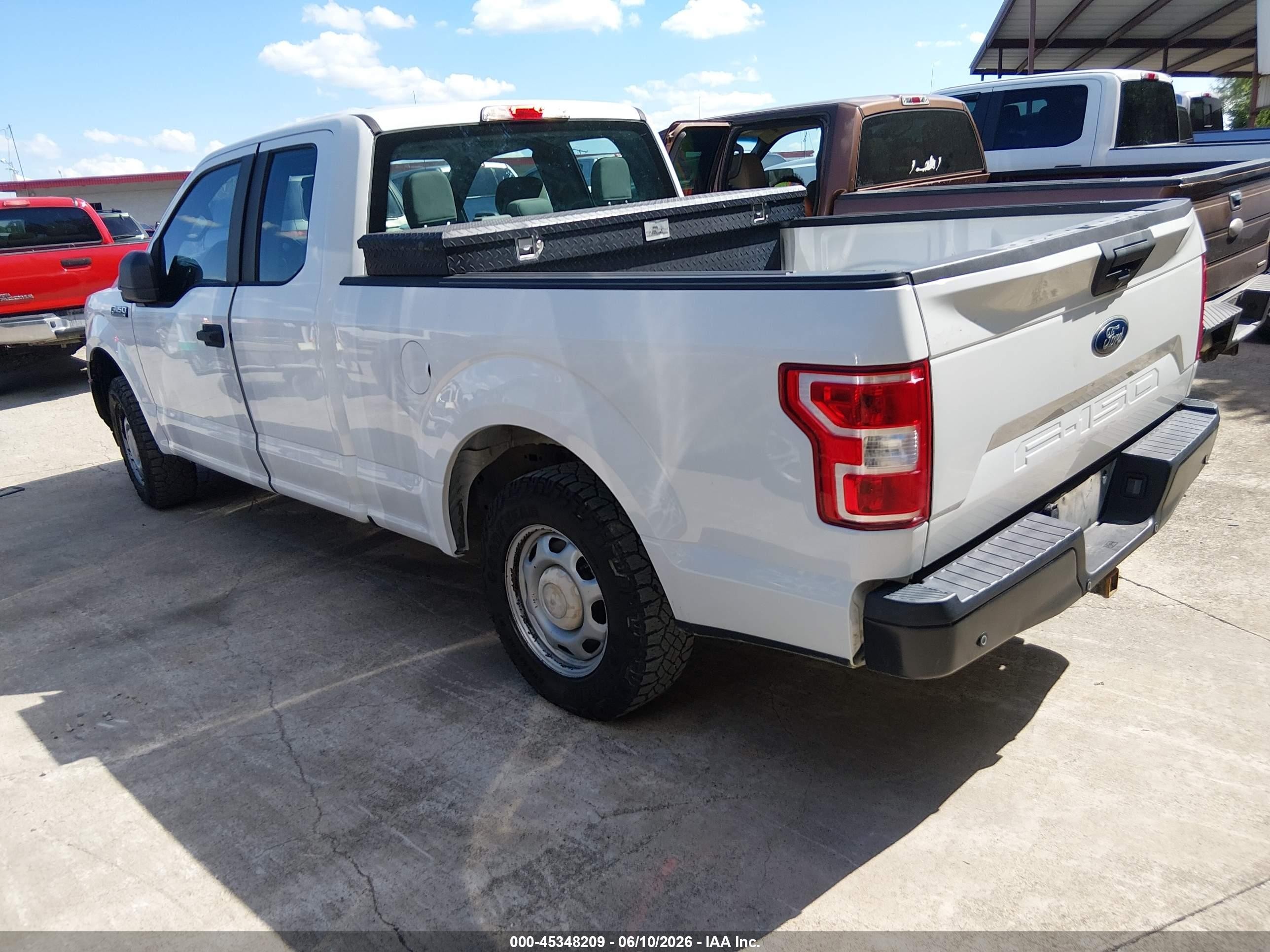 2018 Ford F-150 Xl White vin: 1FTEX1C53JFA33202