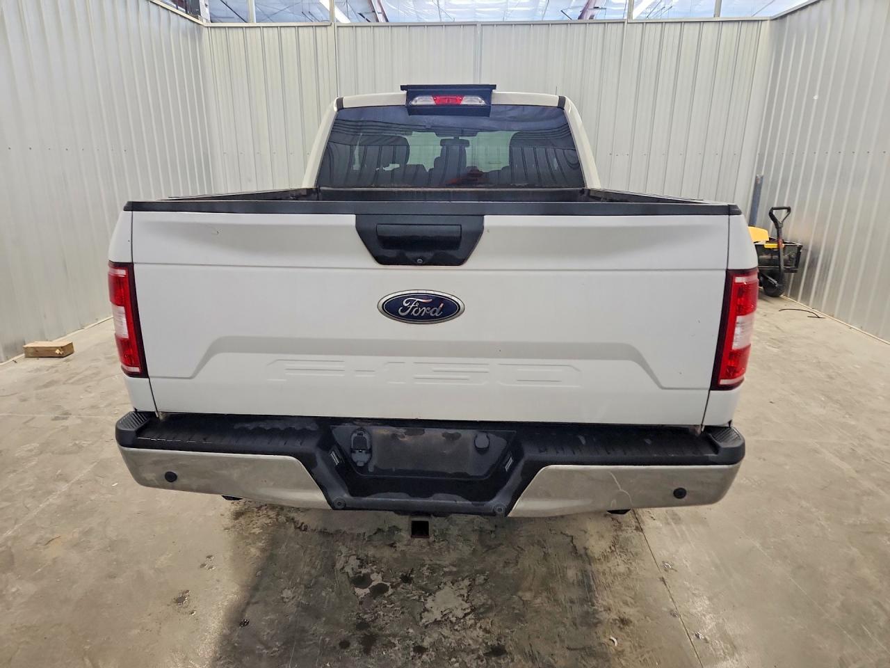 2018 Ford F150 Super Cab White vin: 1FTEX1C53JFE11003