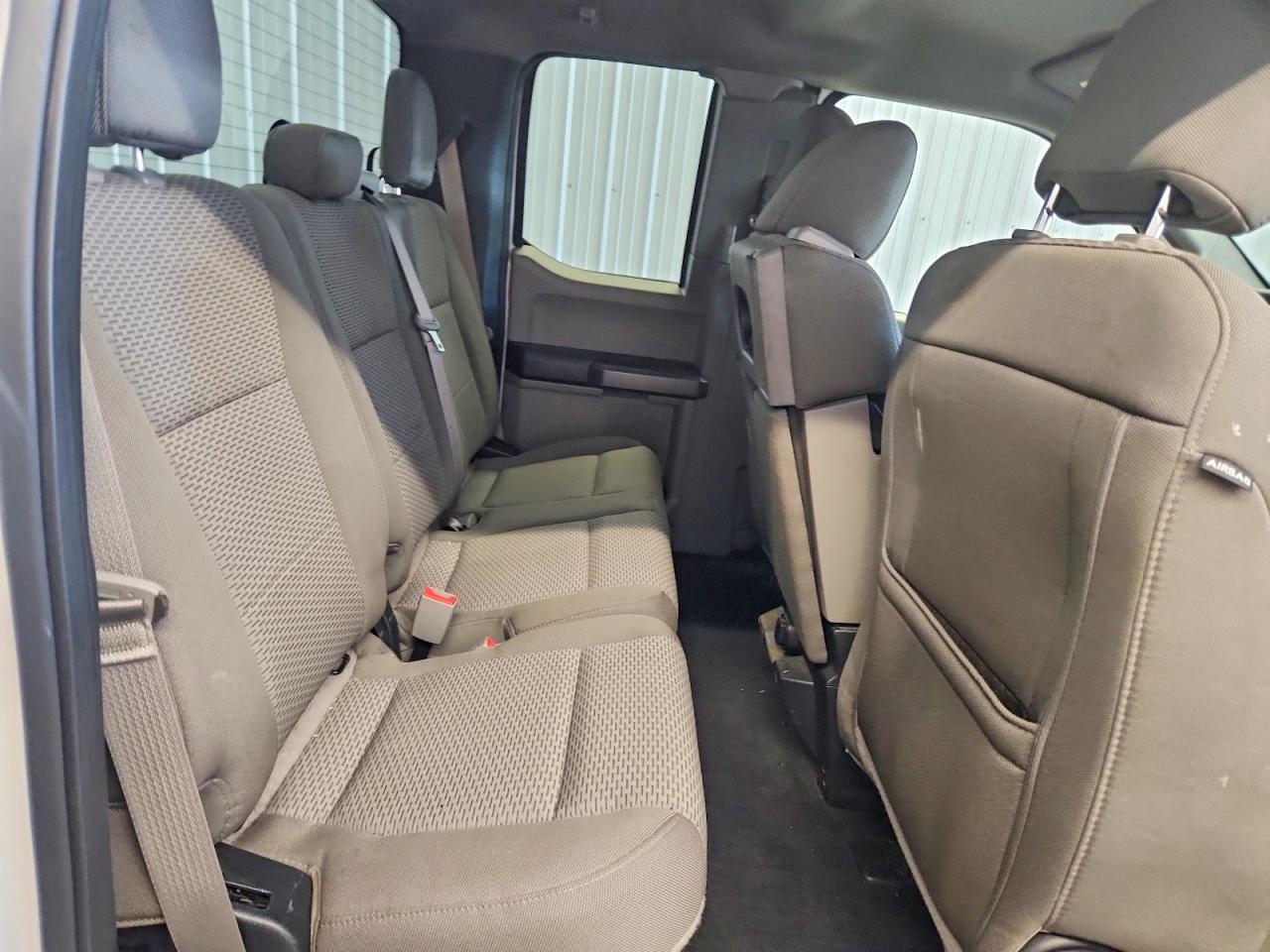 2018 Ford F150 Super Cab White vin: 1FTEX1C53JFE11003