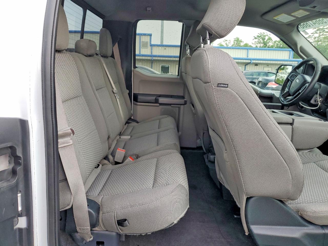 2020 Ford F150 Super Cab Белый vin: 1FTEX1C56LKF34174