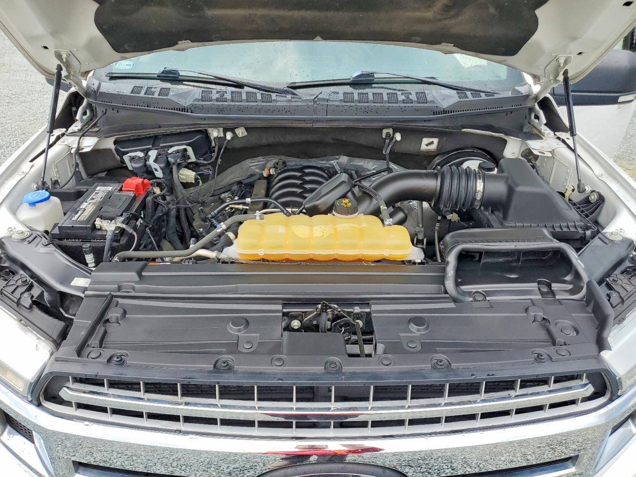 2020 Ford F150 Super Cab Белый vin: 1FTEX1C56LKF34174