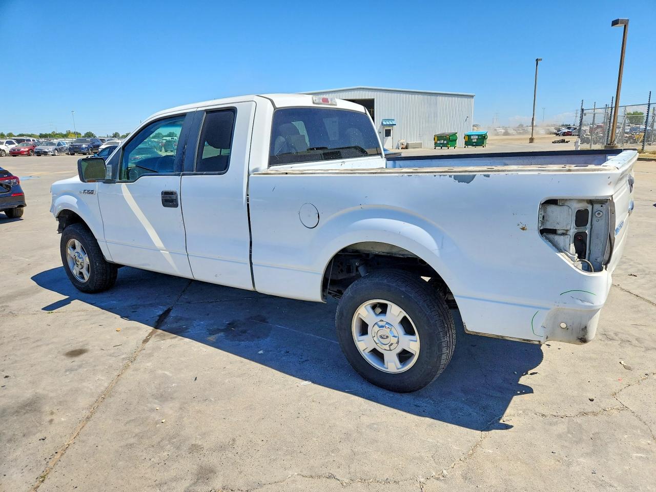 2010 Ford F150 Super Cab White vin: 1FTEX1C80AKE43182