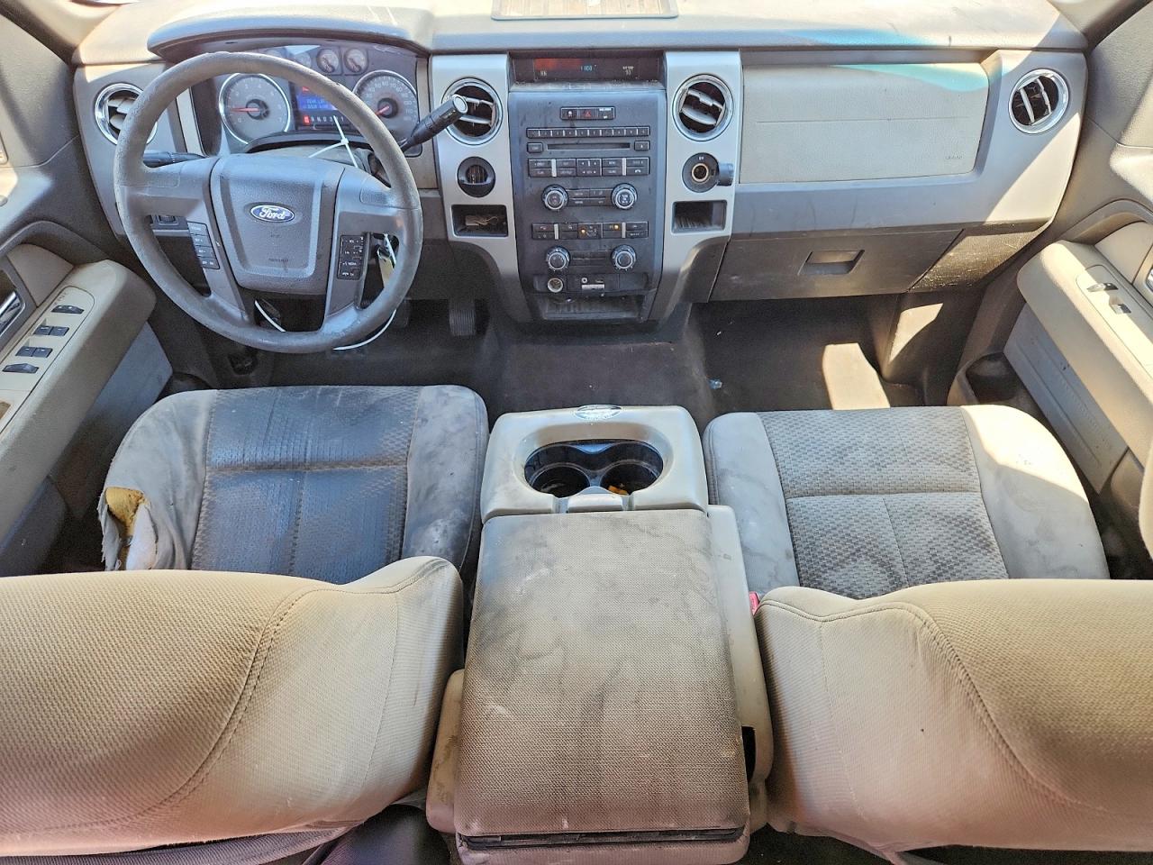 2010 Ford F150 Super Cab White vin: 1FTEX1C80AKE43182