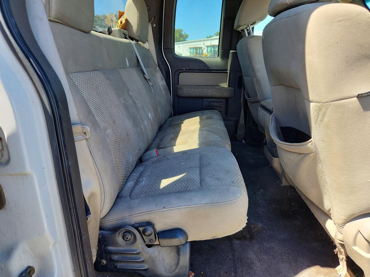 2010 Ford F150 Super Cab White vin: 1FTEX1C80AKE43182