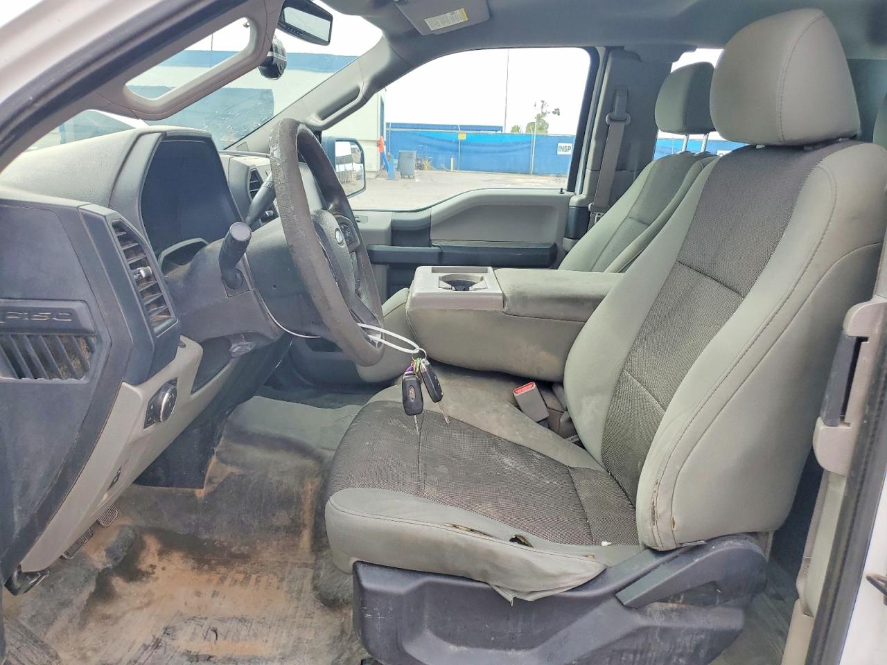 2015 Ford F150 Super Cab White vin: 1FTEX1C80FFA15337