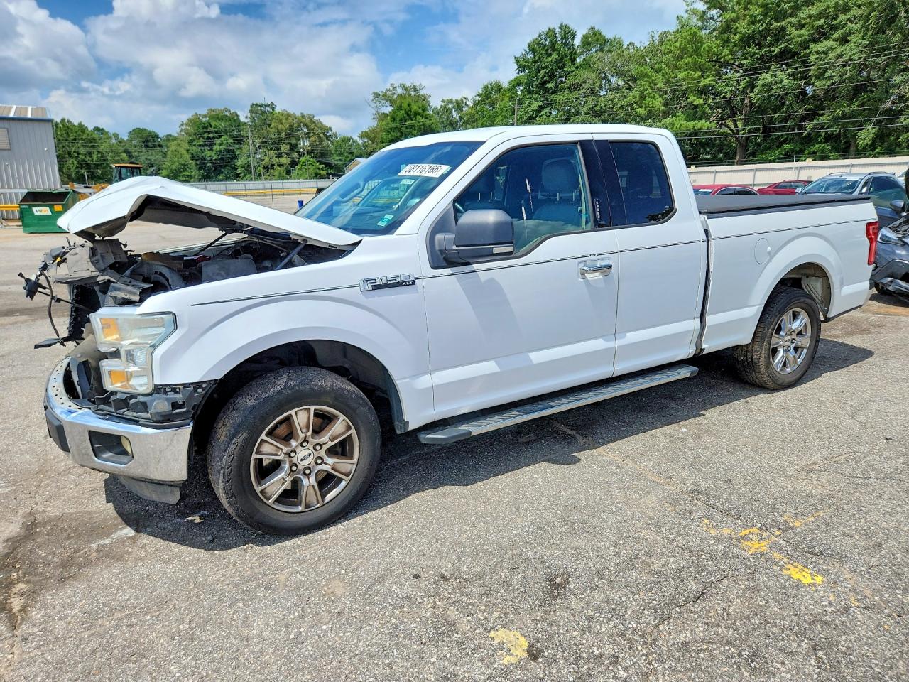 2015 Ford F150 Super Cab White vin: 1FTEX1C80FKD54025