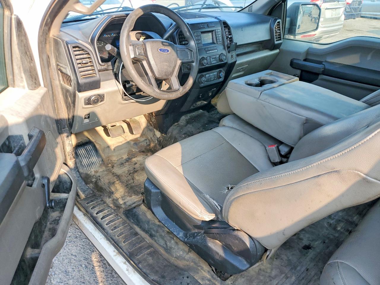 2015 Ford F150 Super Cab White vin: 1FTEX1C80FKD93990