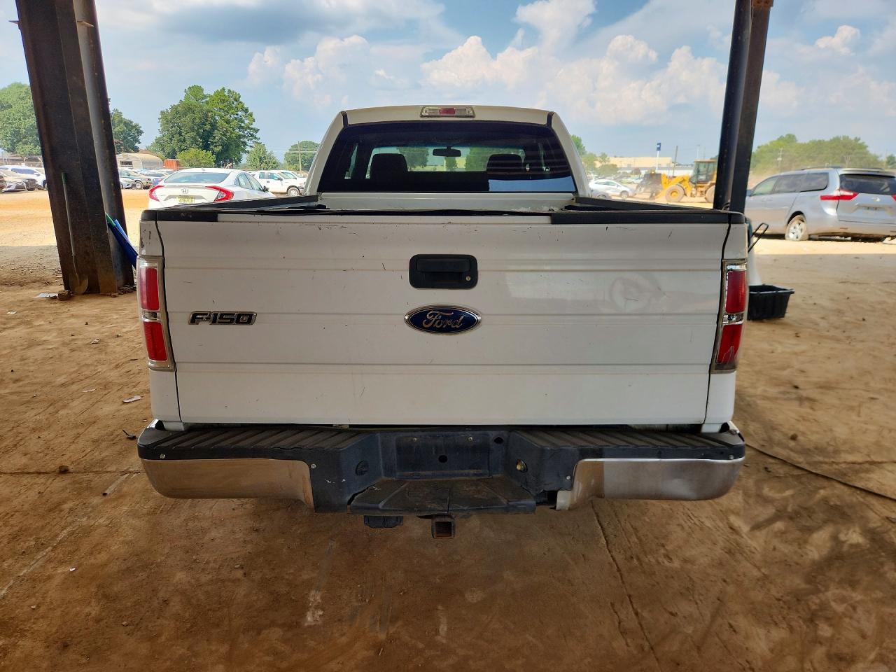 2010 Ford F150 Super Cab White vin: 1FTEX1C81AFA79444