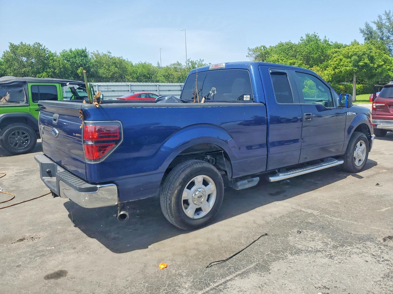2010 Ford F150 Super Cab Blue vin: 1FTEX1C81AFC45400