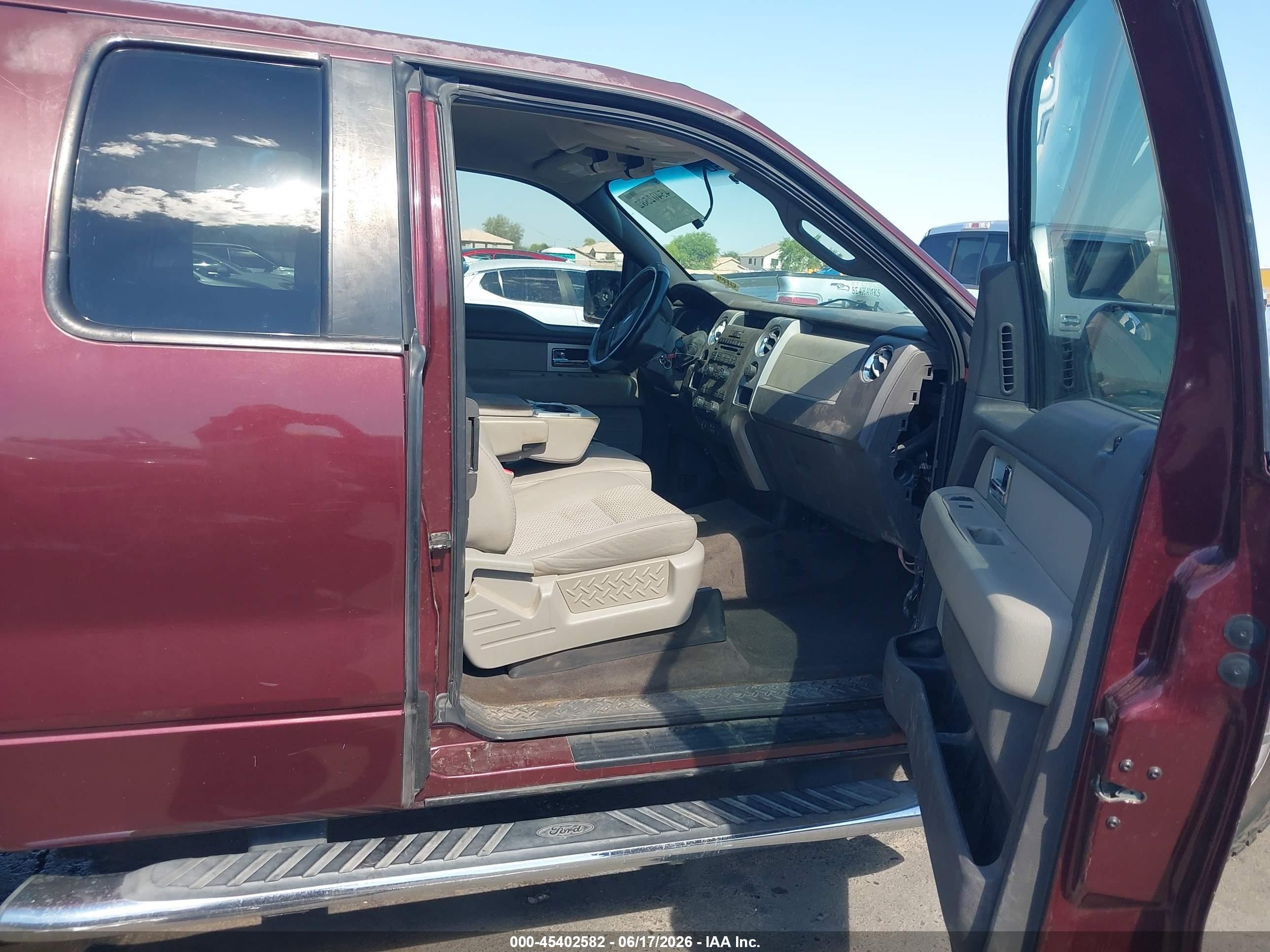 2010 Ford F-150 Xlt Maroon vin: 1FTEX1C82AKE55480