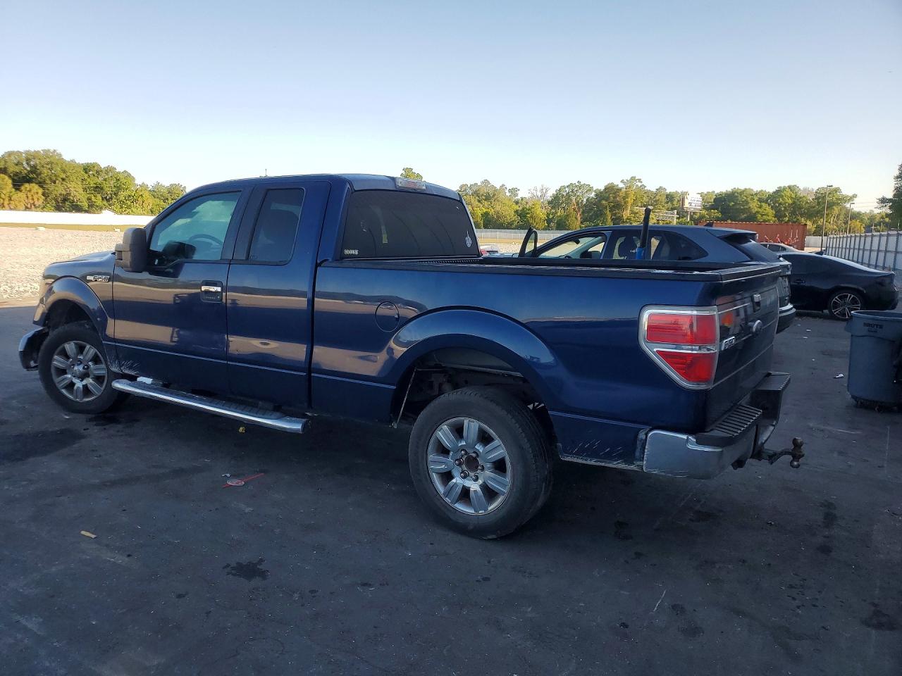 2010 Ford F150 Super Cab Blue vin: 1FTEX1C83AFD51282