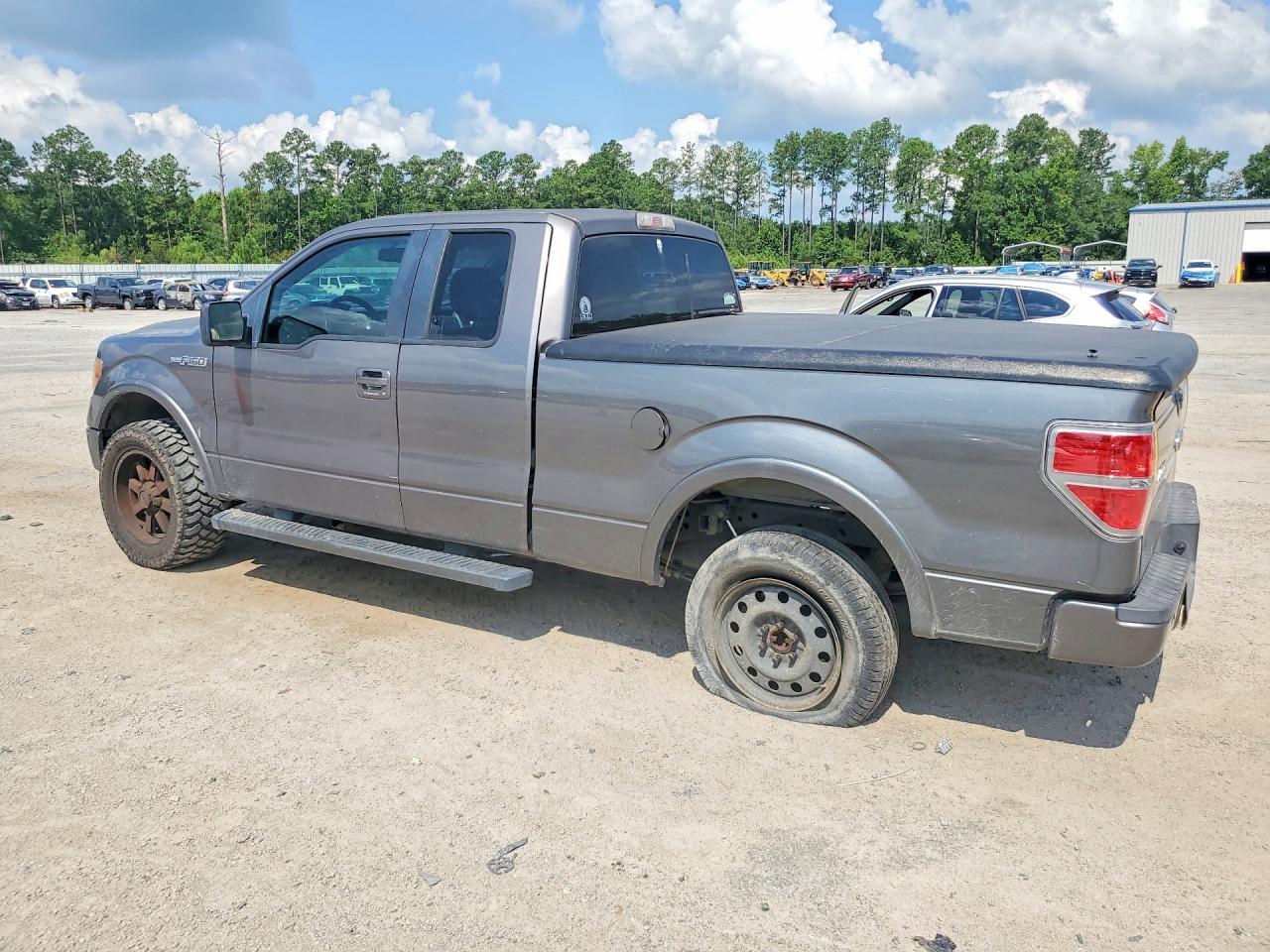 2010 Ford F150 Super Cab Серый vin: 1FTEX1C83AKE63409
