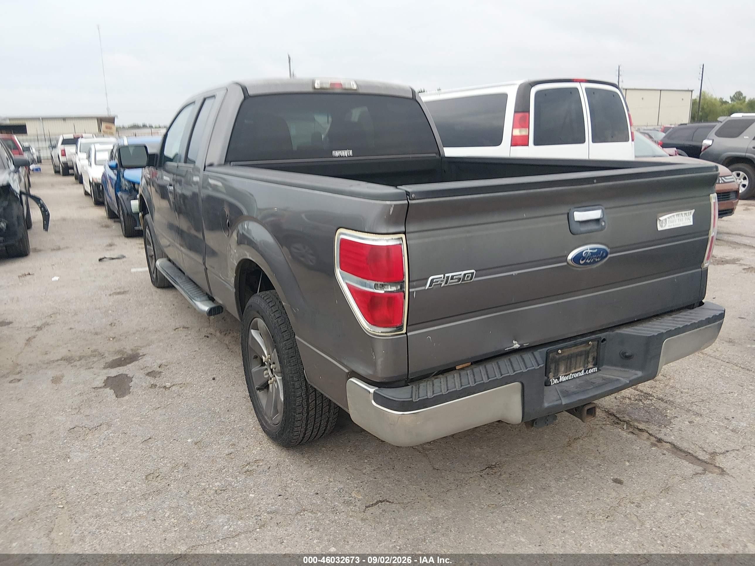 2010 Ford F-150 Xlt Gray vin: 1FTEX1C83AKE74586