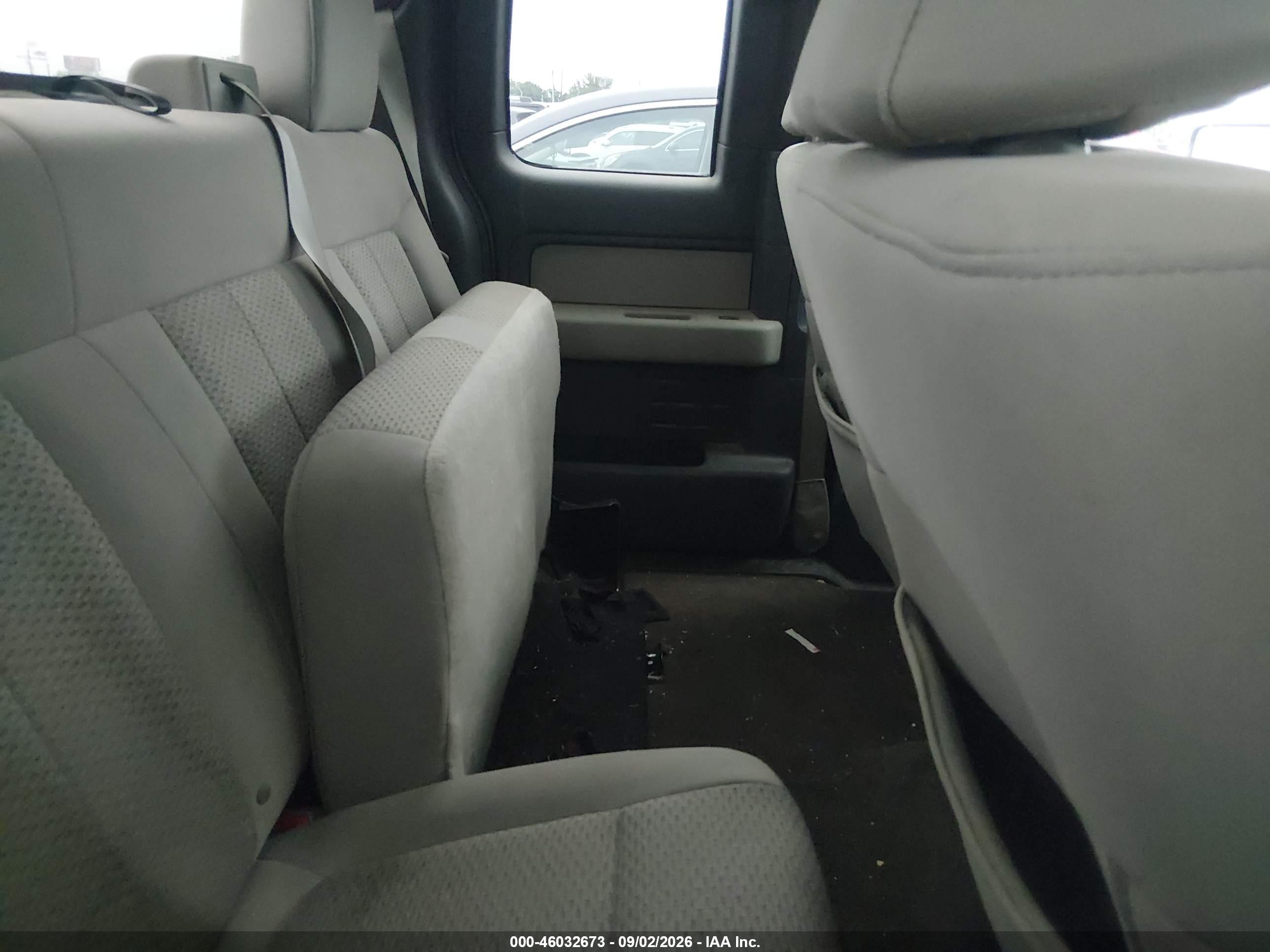 2010 Ford F-150 Xlt Gray vin: 1FTEX1C83AKE74586