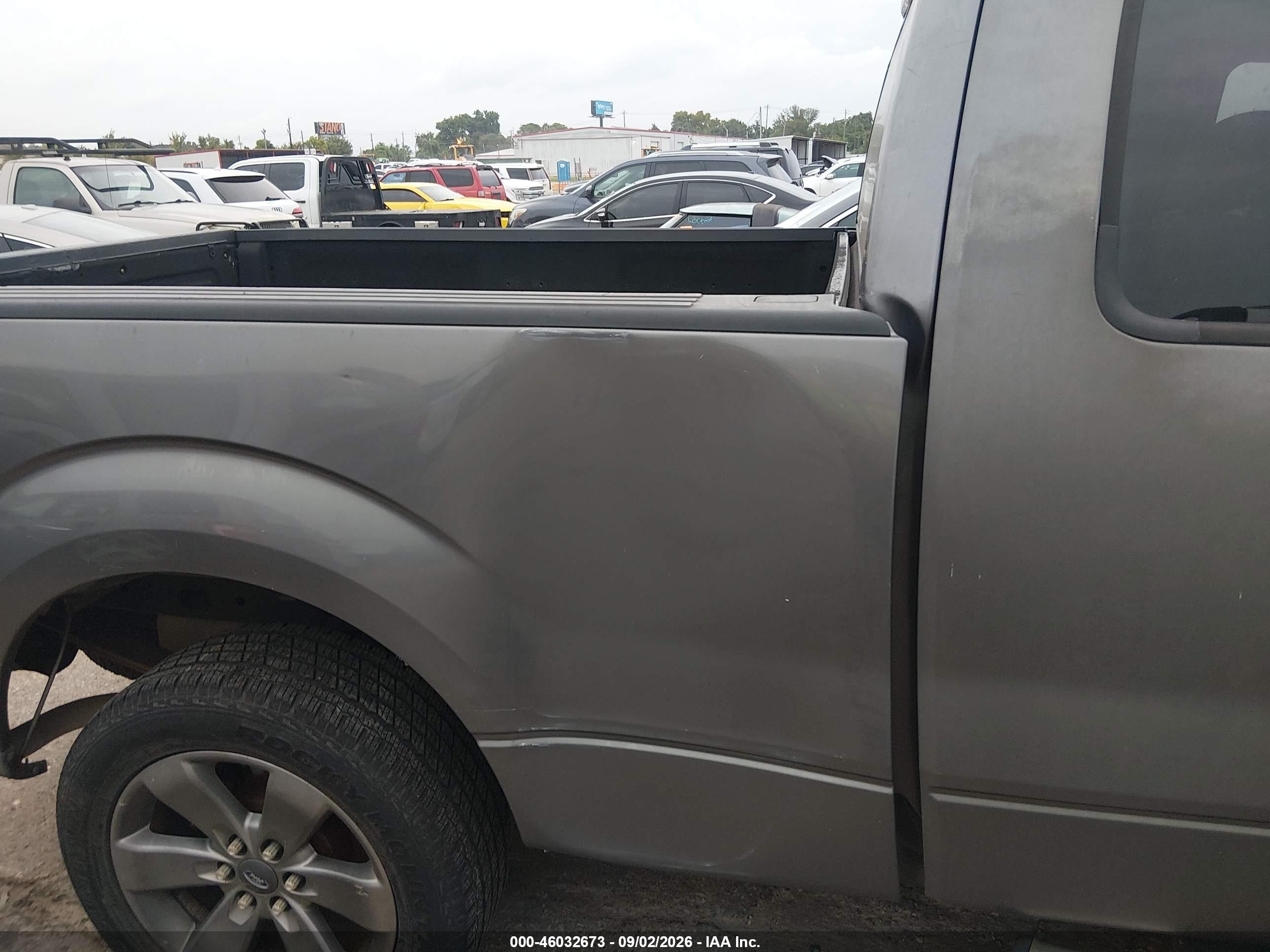 2010 Ford F-150 Xlt Gray vin: 1FTEX1C83AKE74586