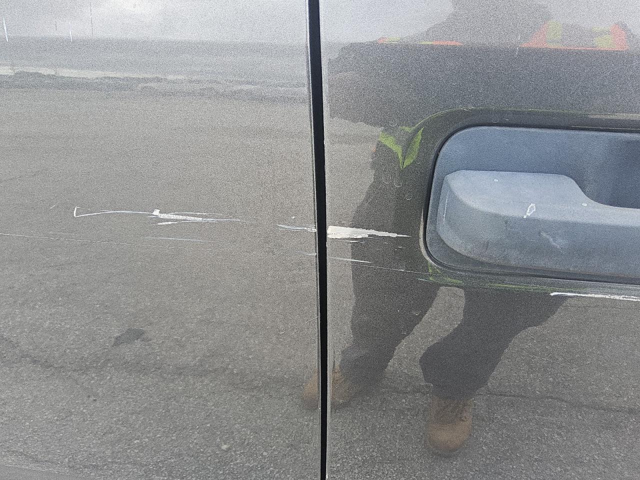 2015 Ford F150 Super Cab Gray vin: 1FTEX1C83FKE68973 Damage: Right Front Door, Heavy Scratch, 1 To 2 Inches