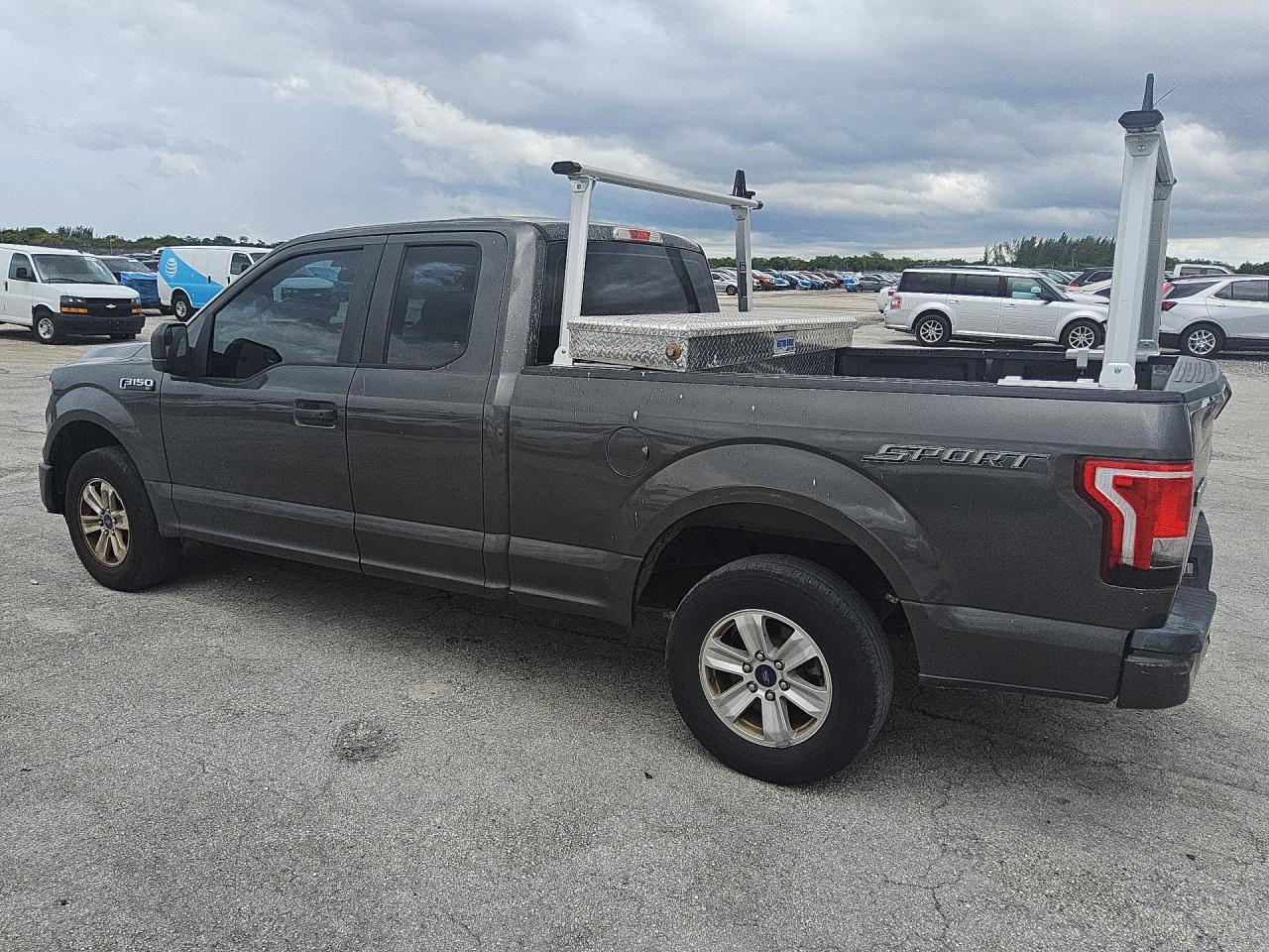 2015 Ford F150 Super Cab Gray vin: 1FTEX1C83FKE68973 Damage: Left Rear Tire, Worn, Replacement Required